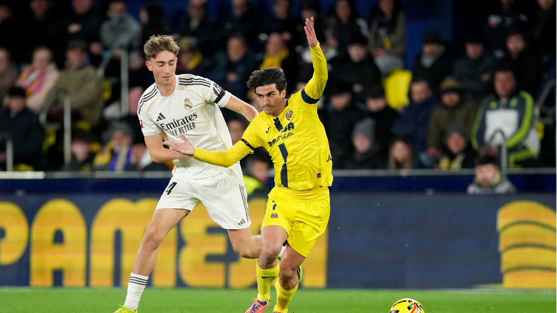 Dean Huijsen Real Madrid 2025-26