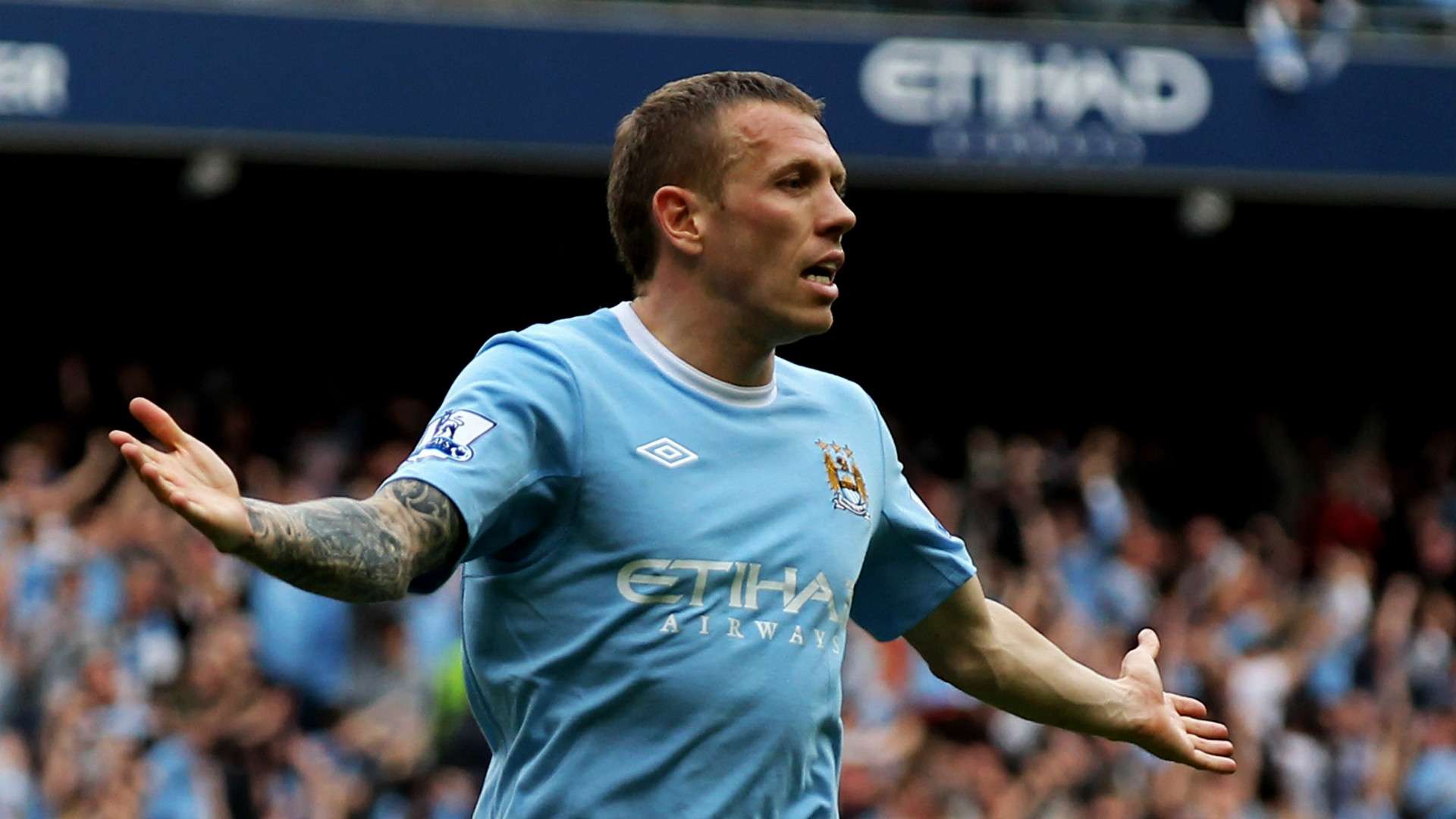 09 Craig Bellamy