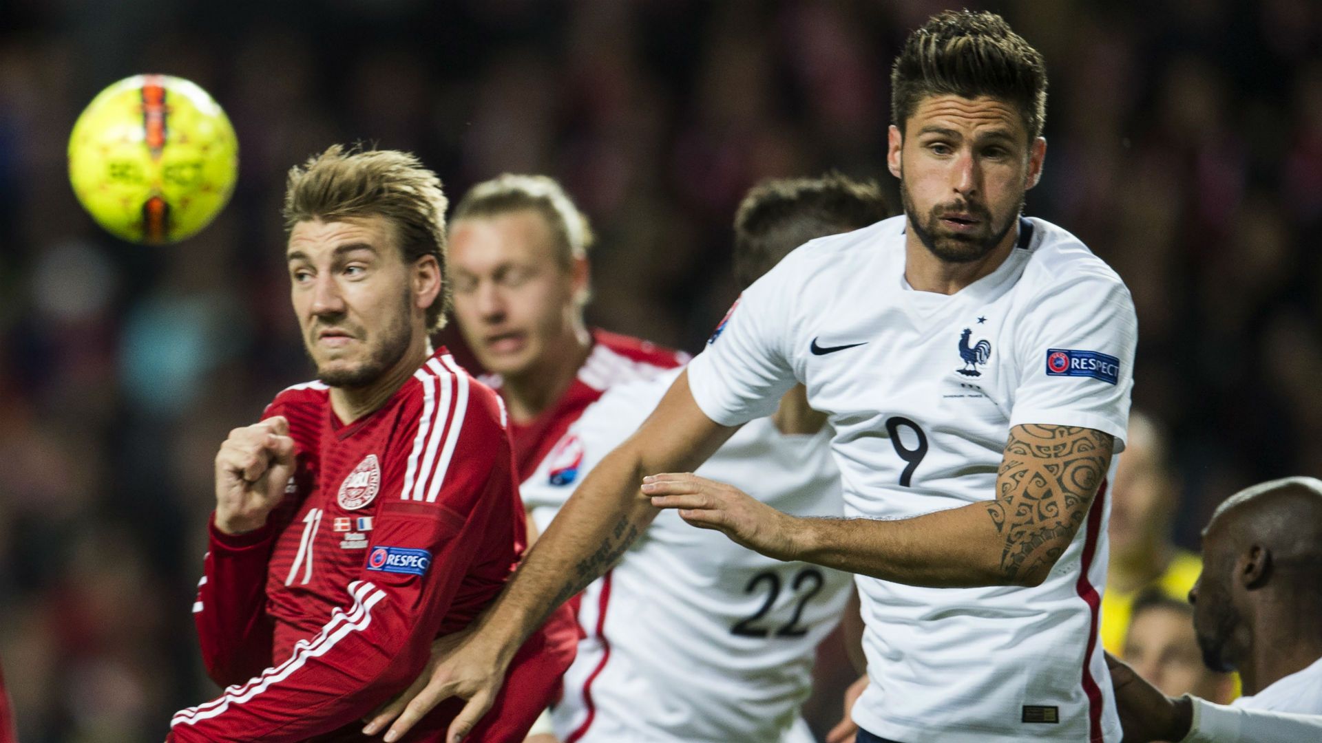 Olivier Giroud Nicklas Bendtner Denmark France Friendly 11102015