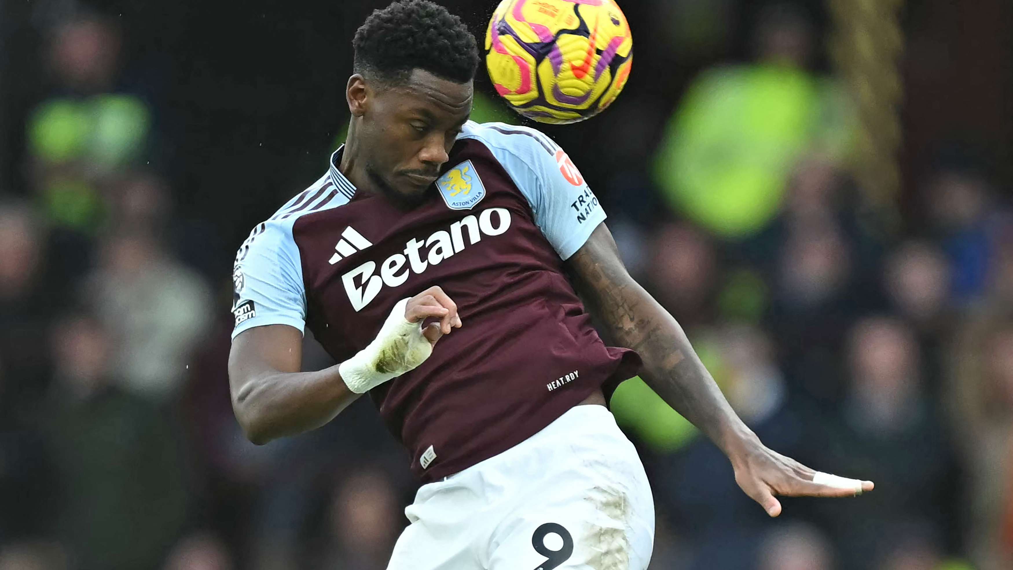 Jhon Duran, Aston Villa