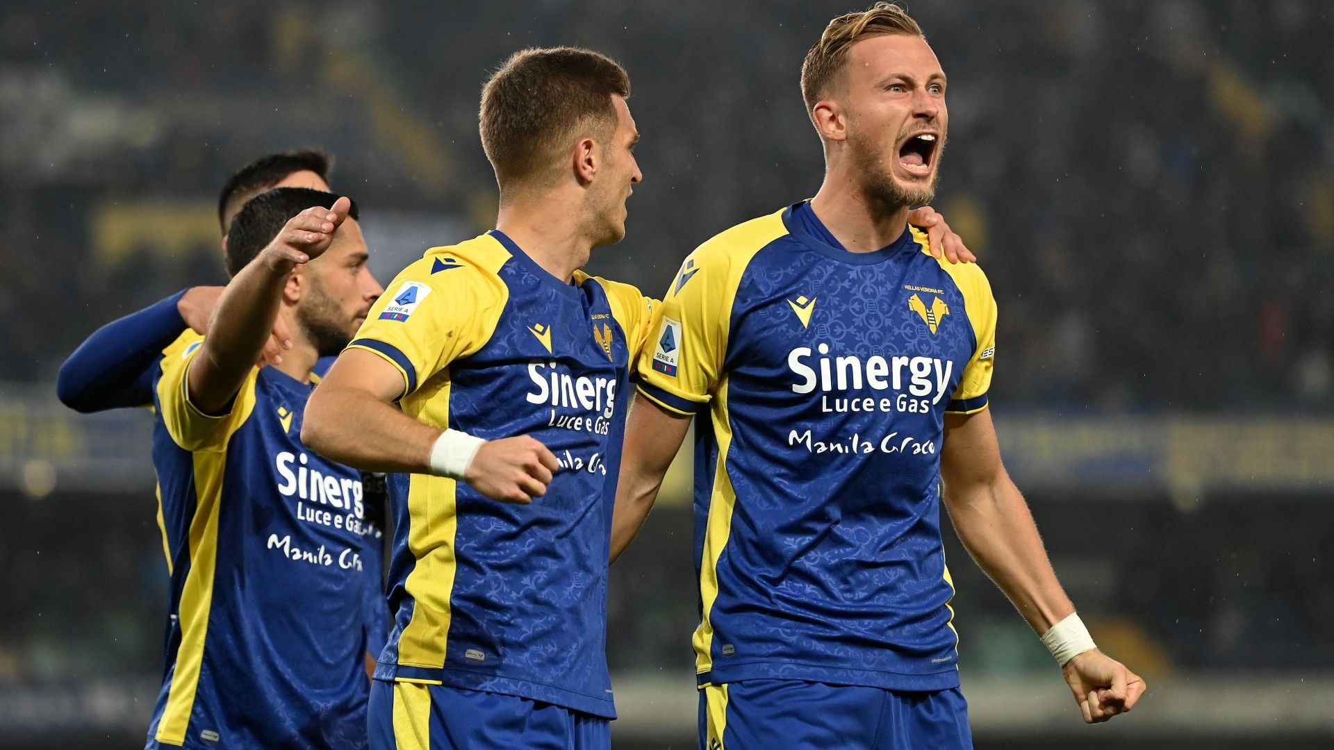 Verona celebrates goal against Empoli
