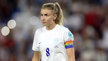 Leah Williamson England Women 2022