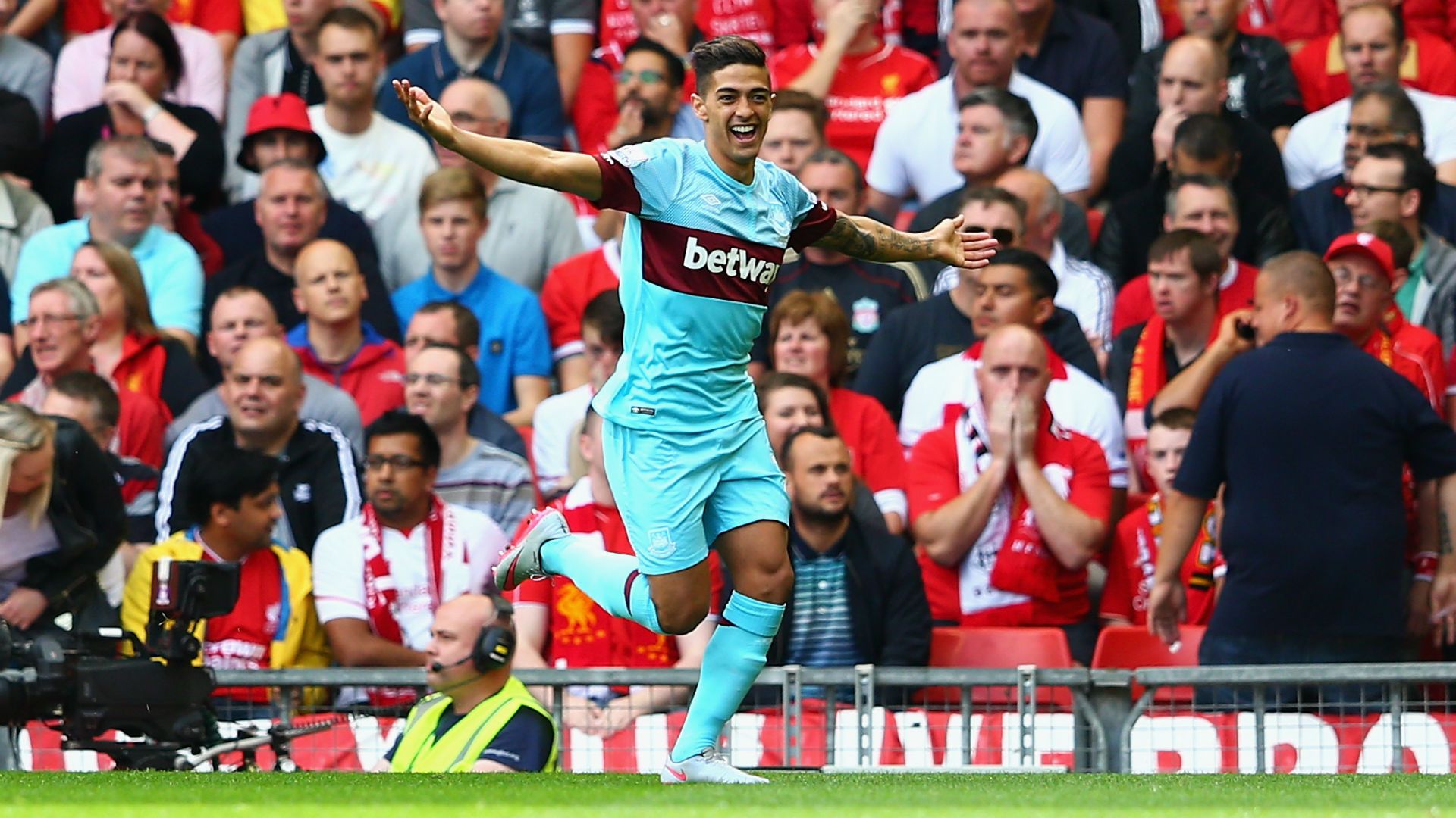 Manuel Lanzini Premier League Liverpool v West Ham 290815