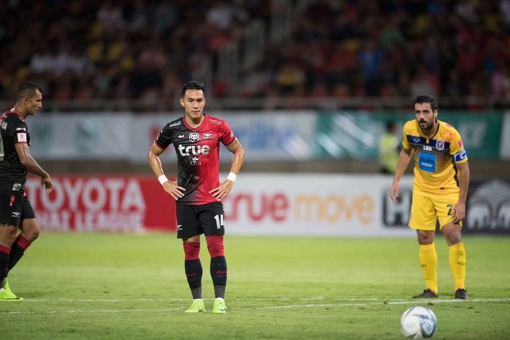 ธีรเทพ วิโนทัย