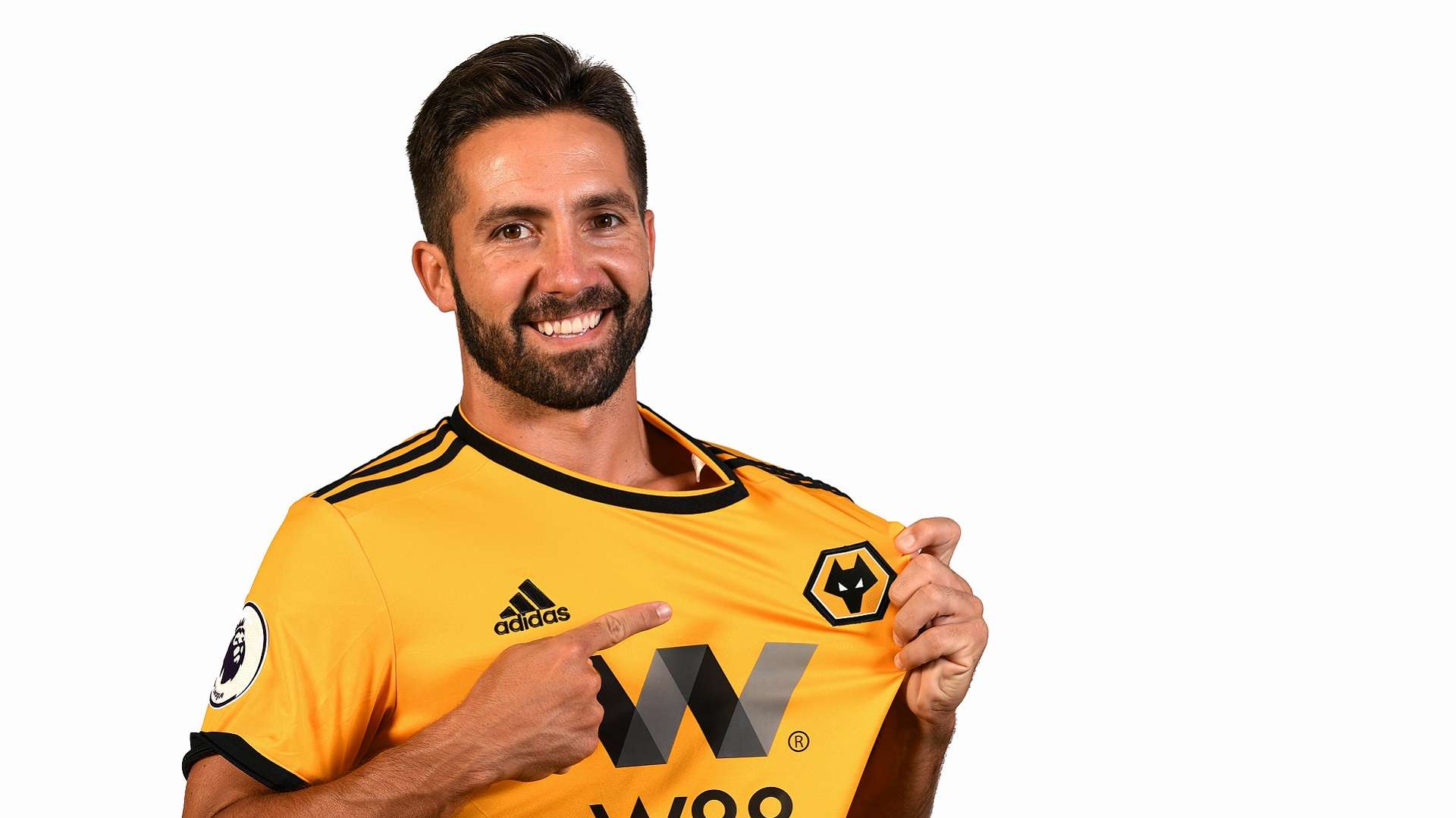 2018-07-25 Joao Moutinho Wolverhampton