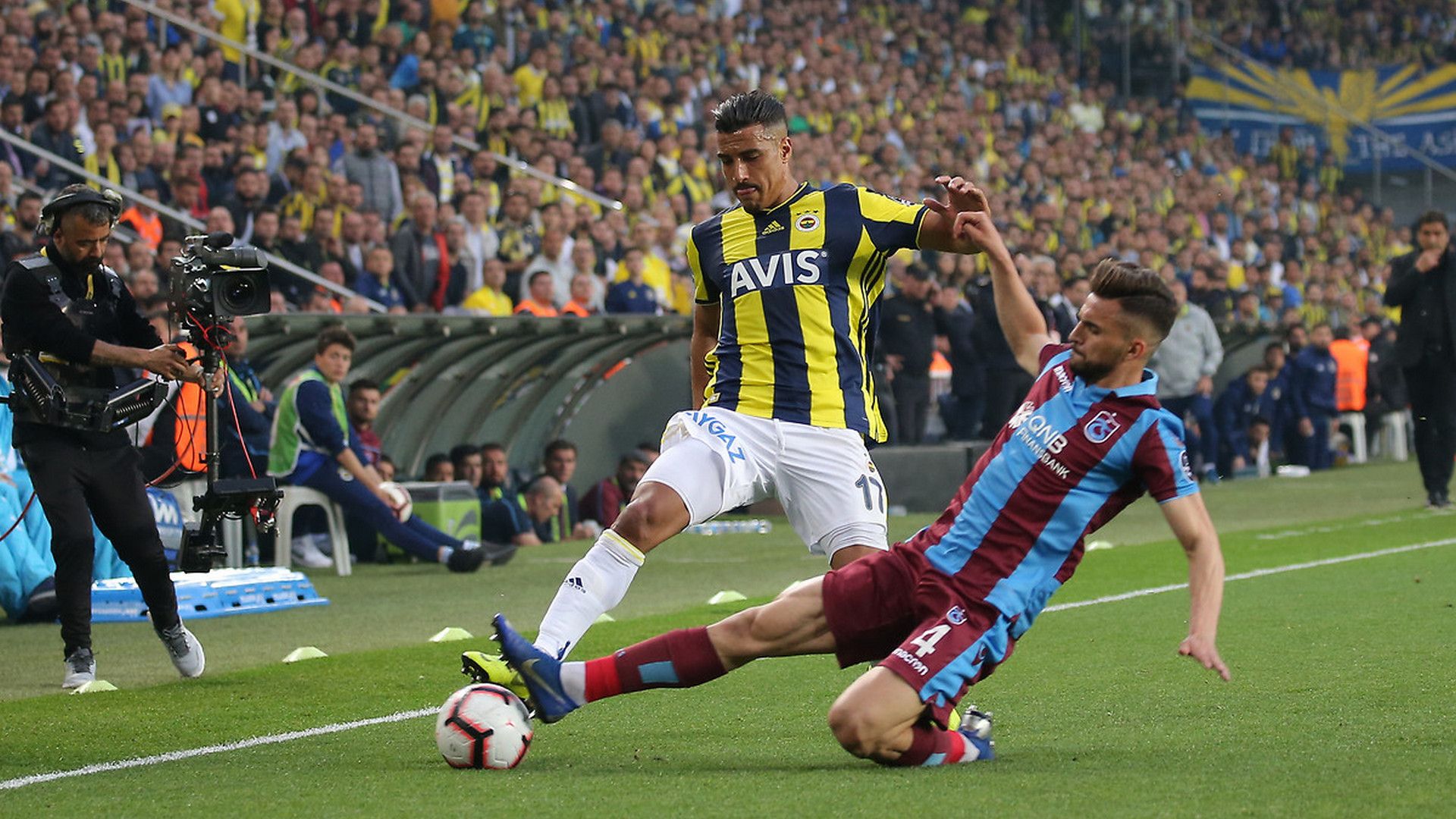 Fenerbahce Trabzonspor Dirar Huseyin Turkmen