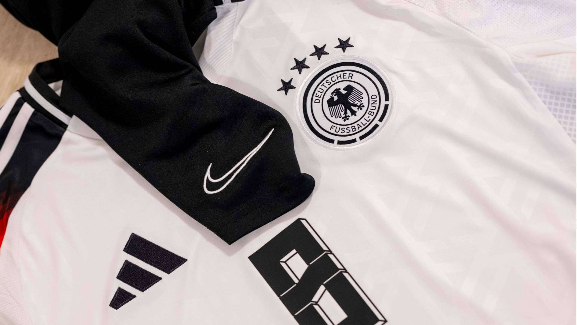 ONLY GERMANY Nike Adidas Germany 2024