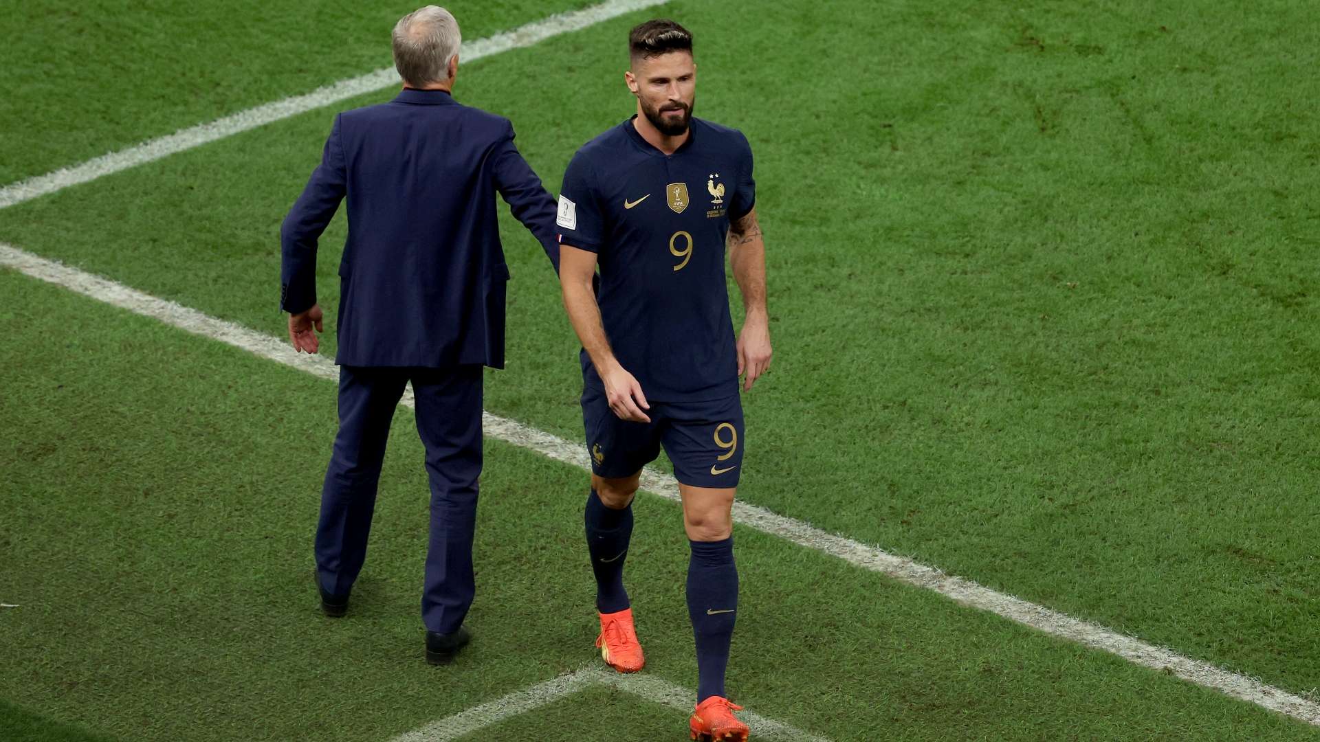Giroud subbed off Deschamps Argentina France