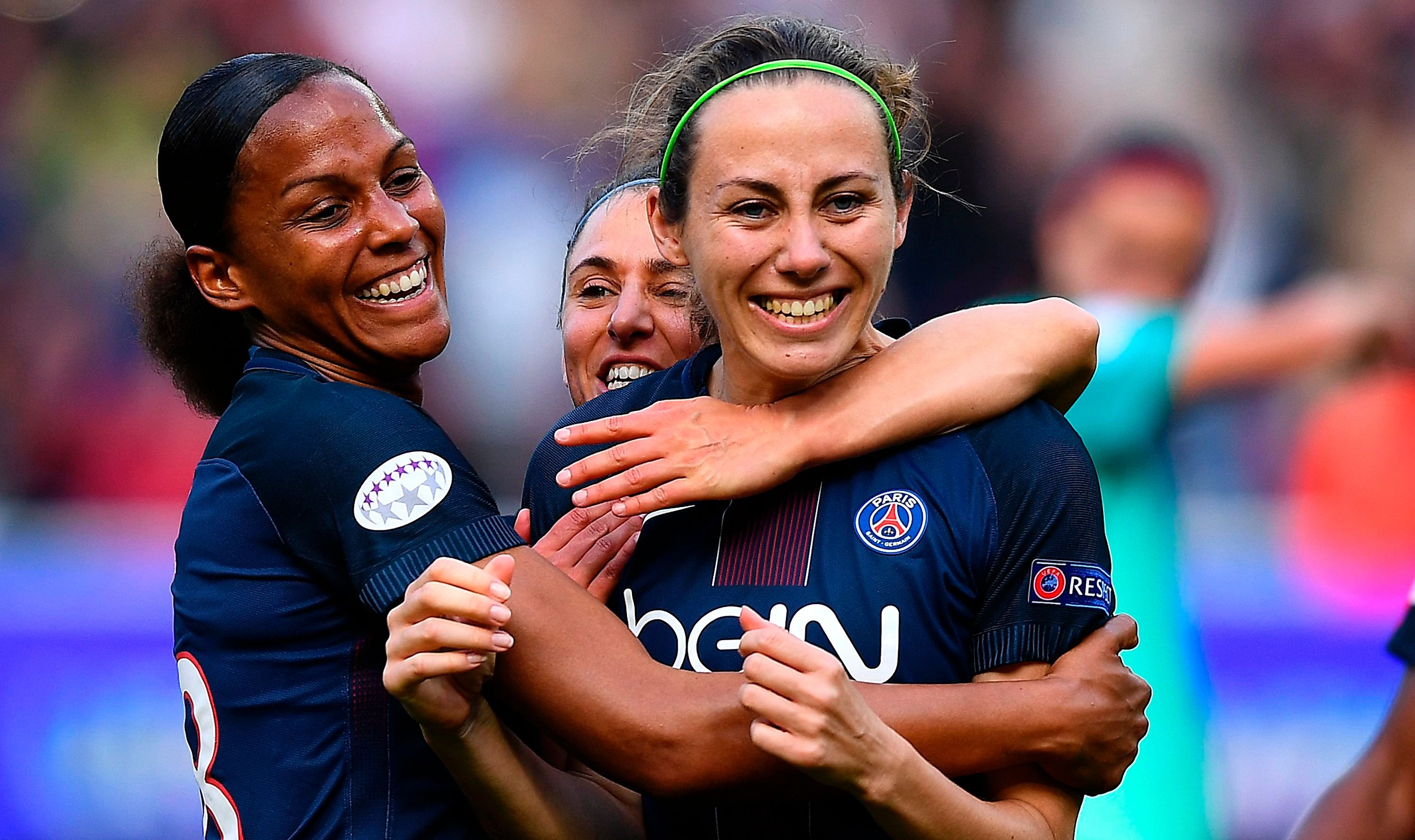 Sabrina Delannoy - PSG vs Barcelone