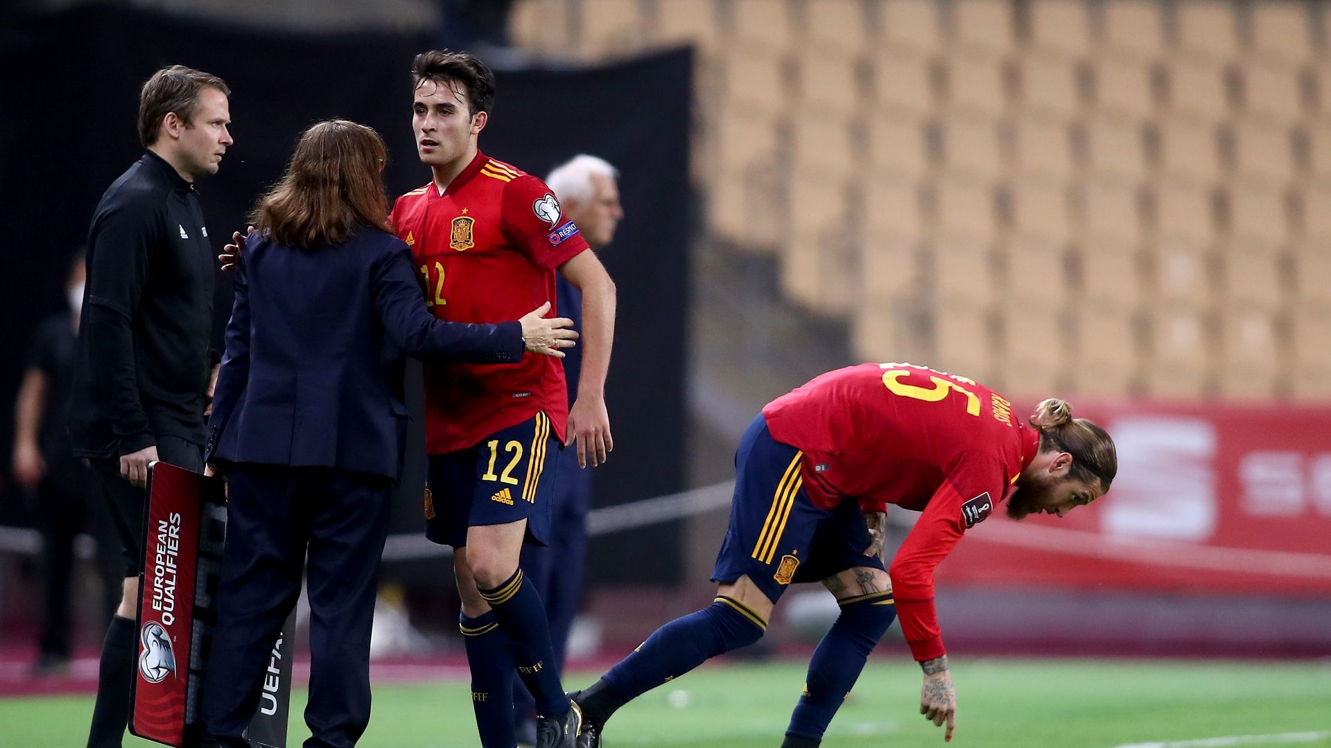 Eric García y Sergio Ramos, España