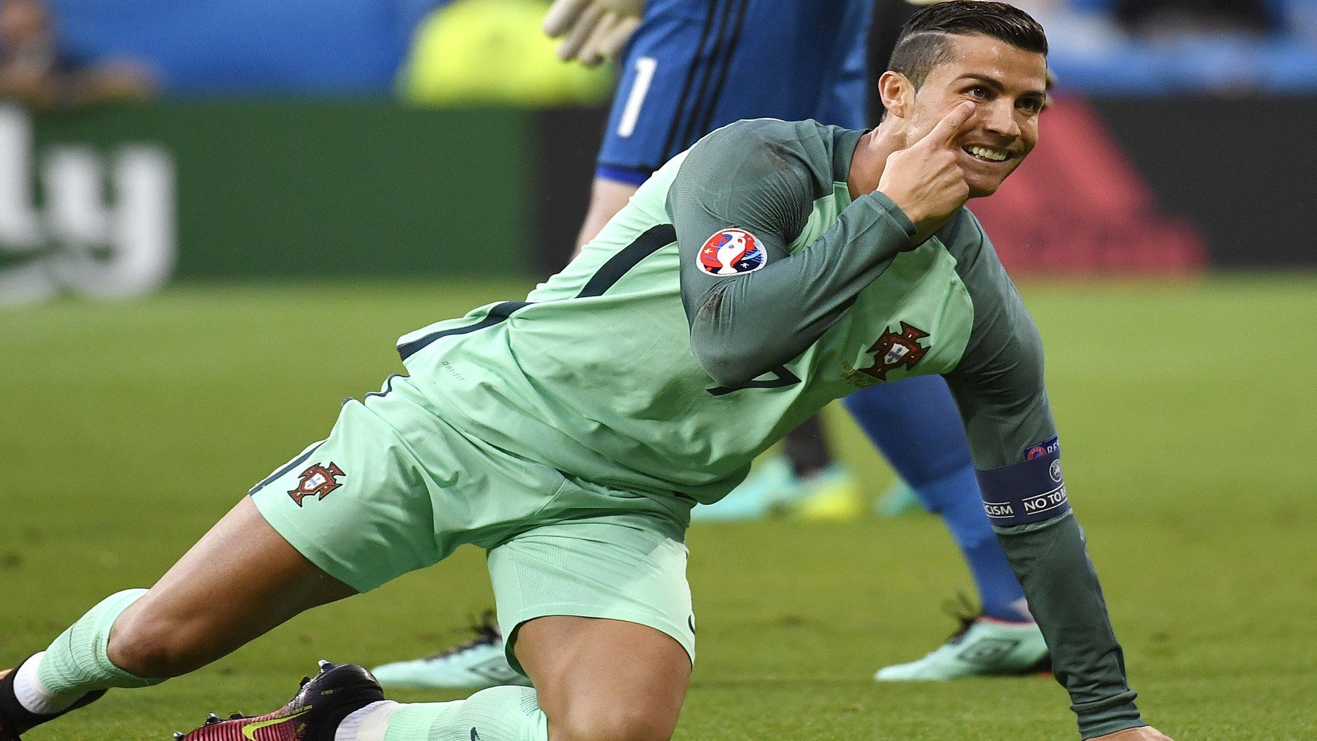 Portugal Wales Ronaldo