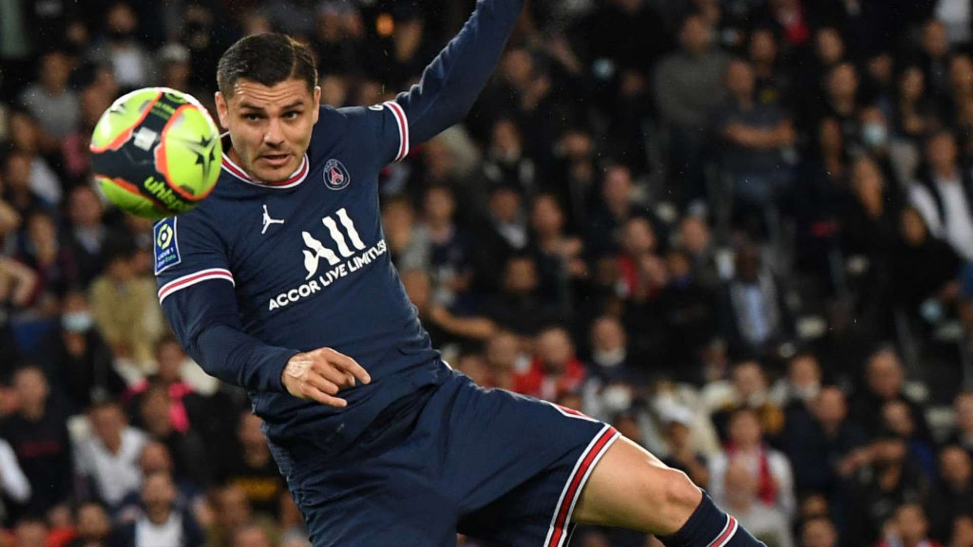 Razón o motivo por el que Mauro Icardi no juega con el PSG