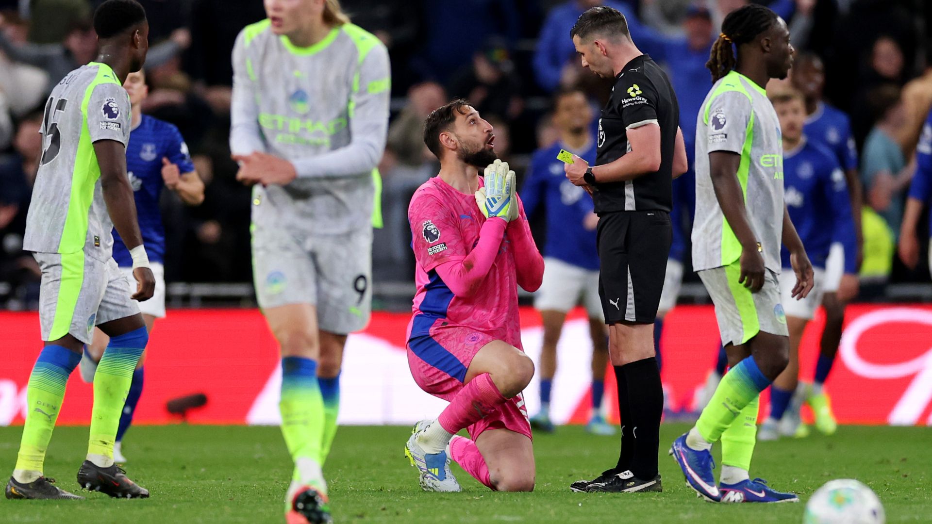 Donnarumma Everton City