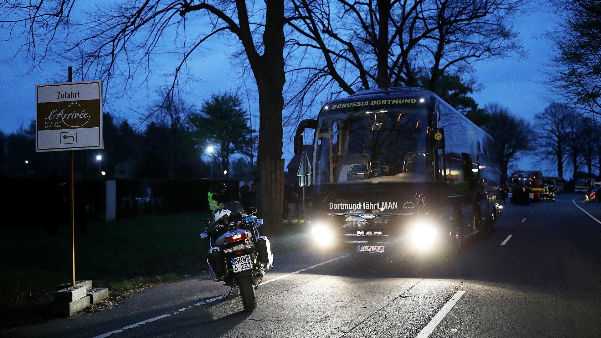 Borussia Dortmund bus