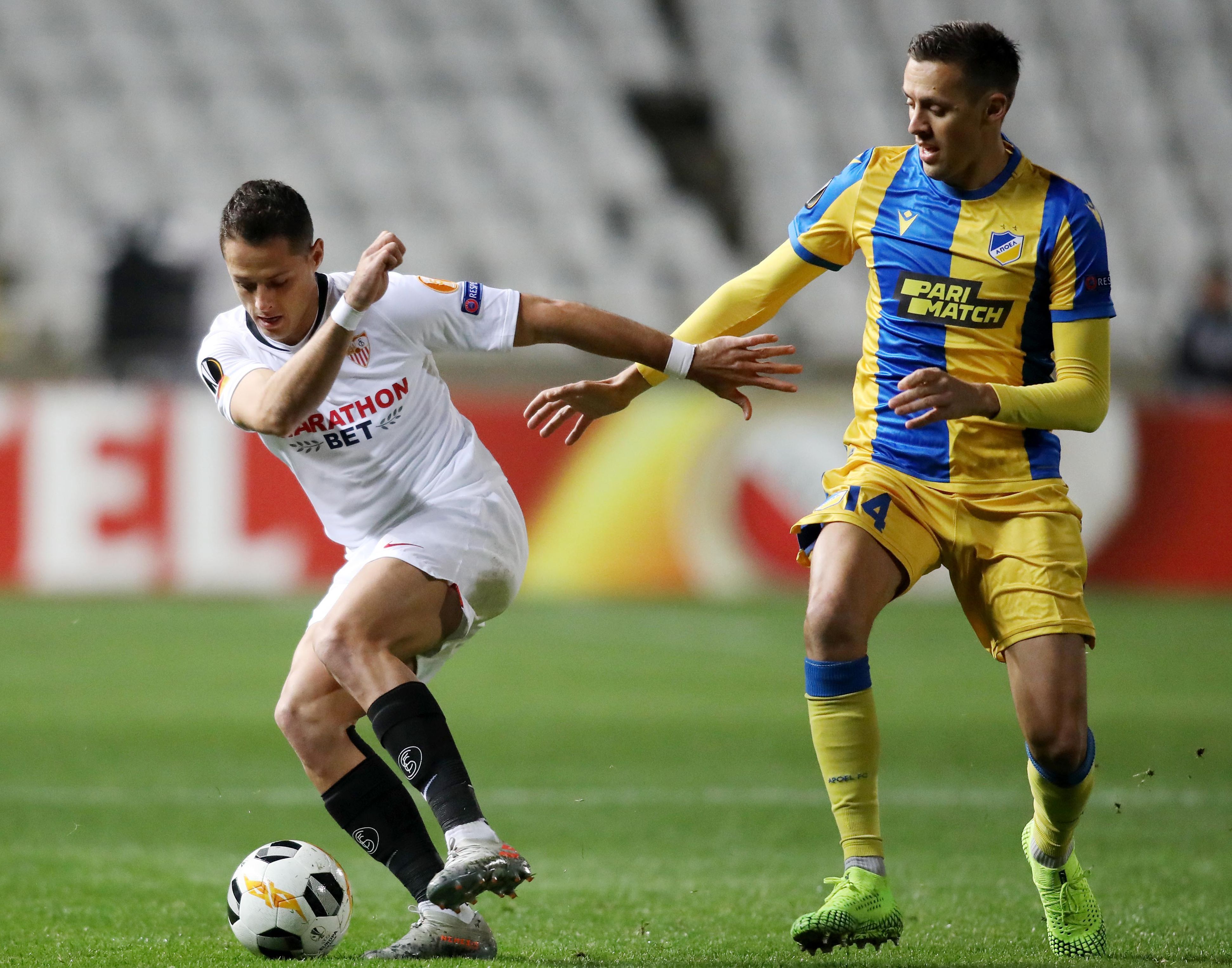 Chicharito APOEL Sevilla Europa League