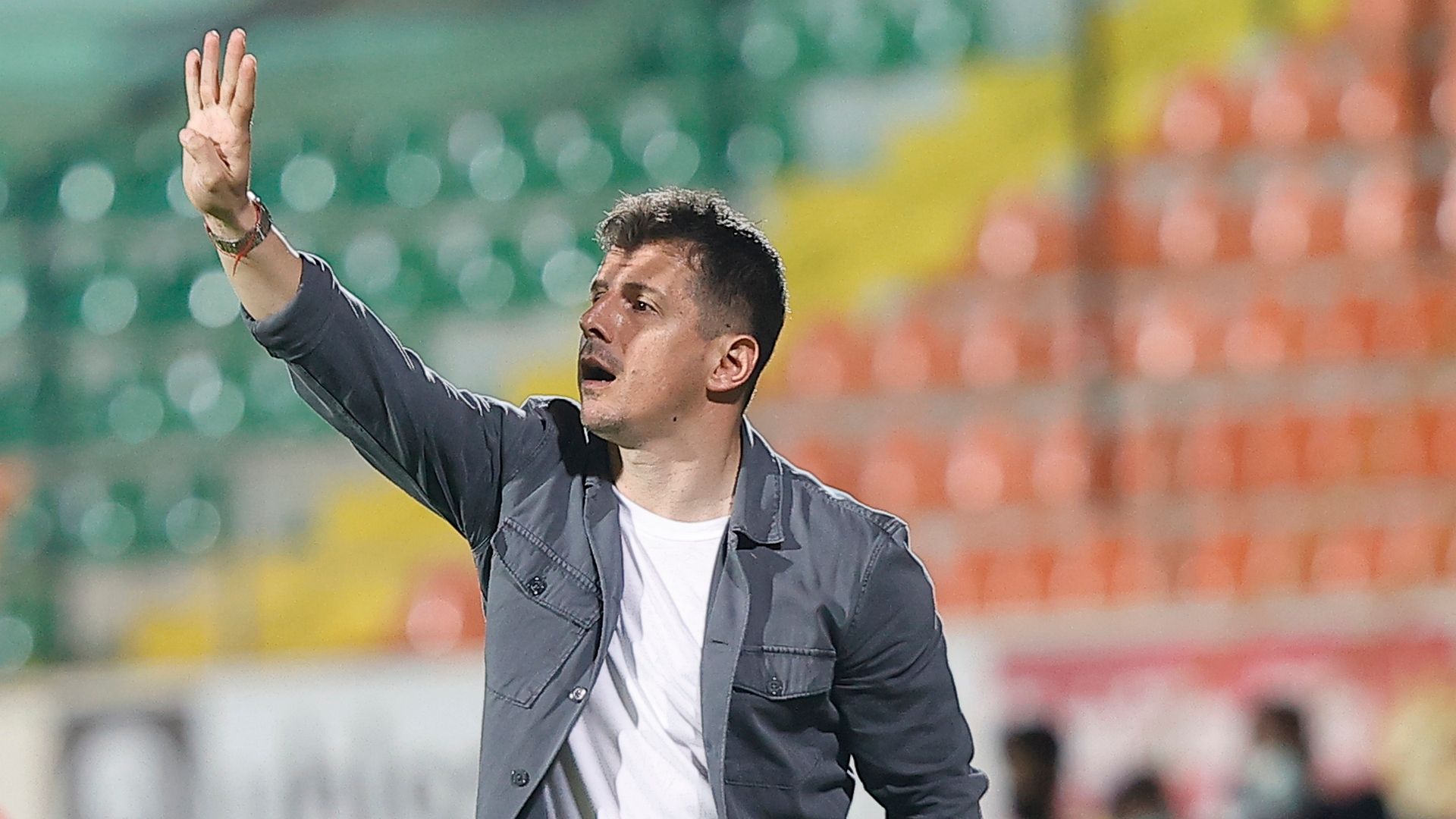 Emre Belozoglu. Aytemiz Alanyaspor vs Fenerbahce 04.30.2021