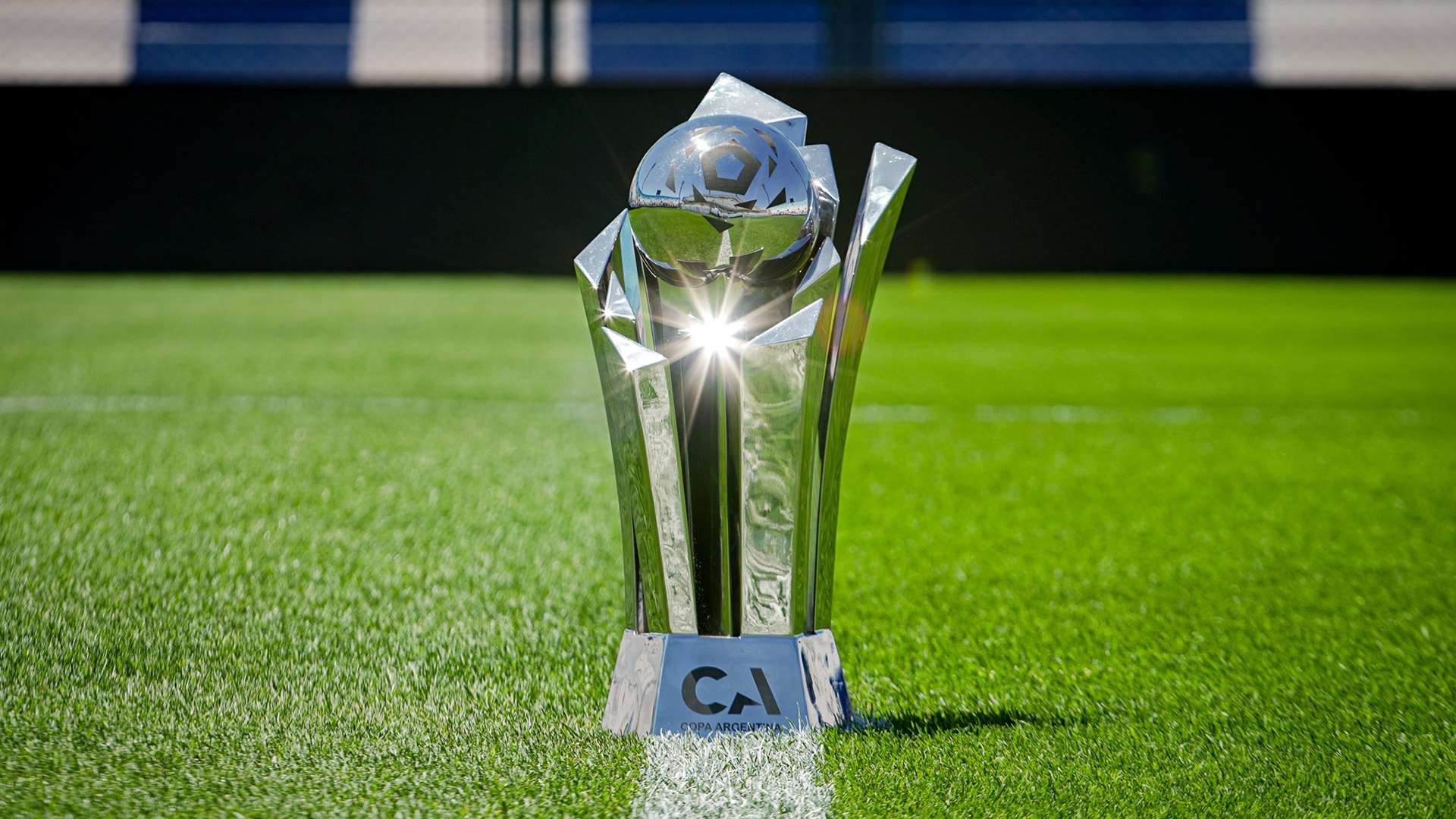 El nuevo trofeo de la Copa Argentina: cómo es, cuánto pesa, qué representa el diseño y otros detalles | Goal.com Argentina