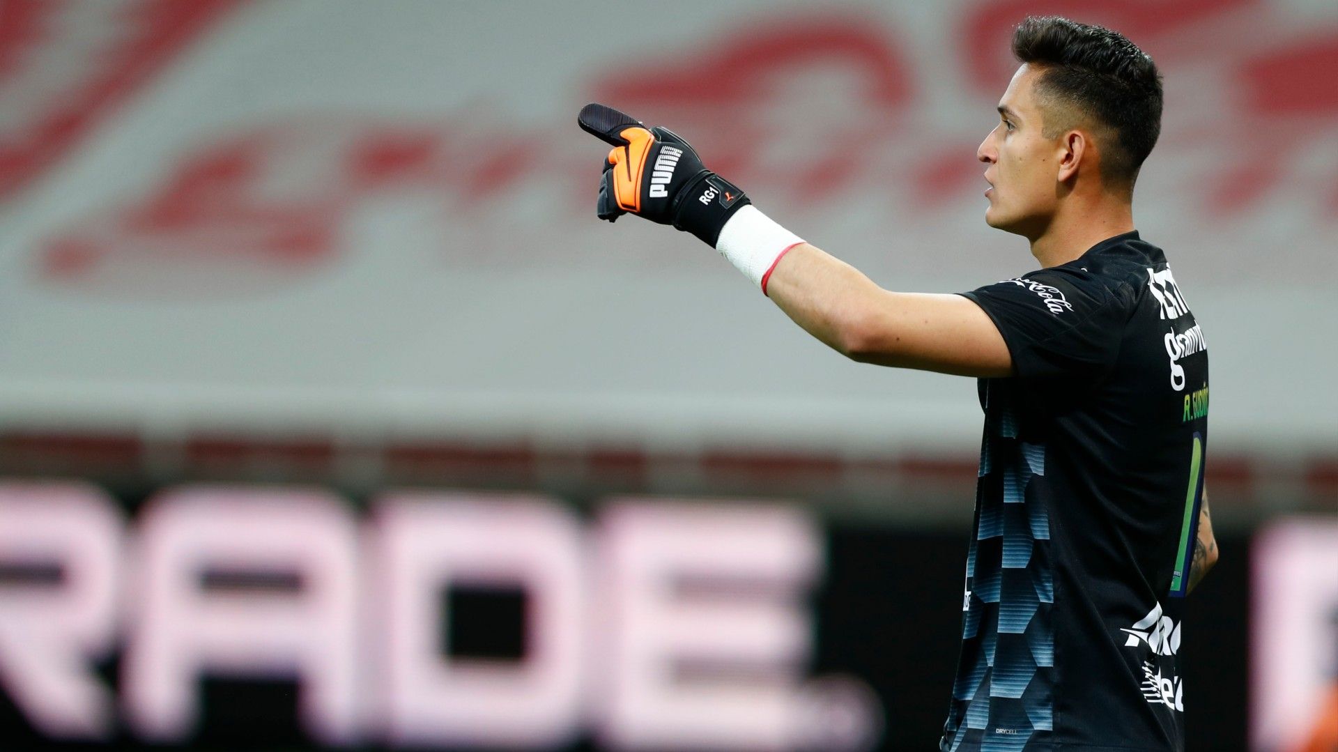 Raúl Gudiño Chivas Guardianes 2021