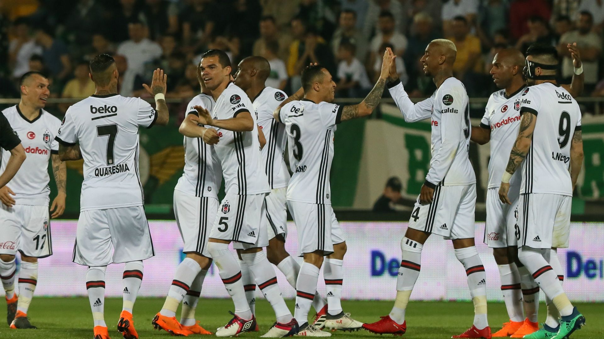 Besiktas Akhisar 041318