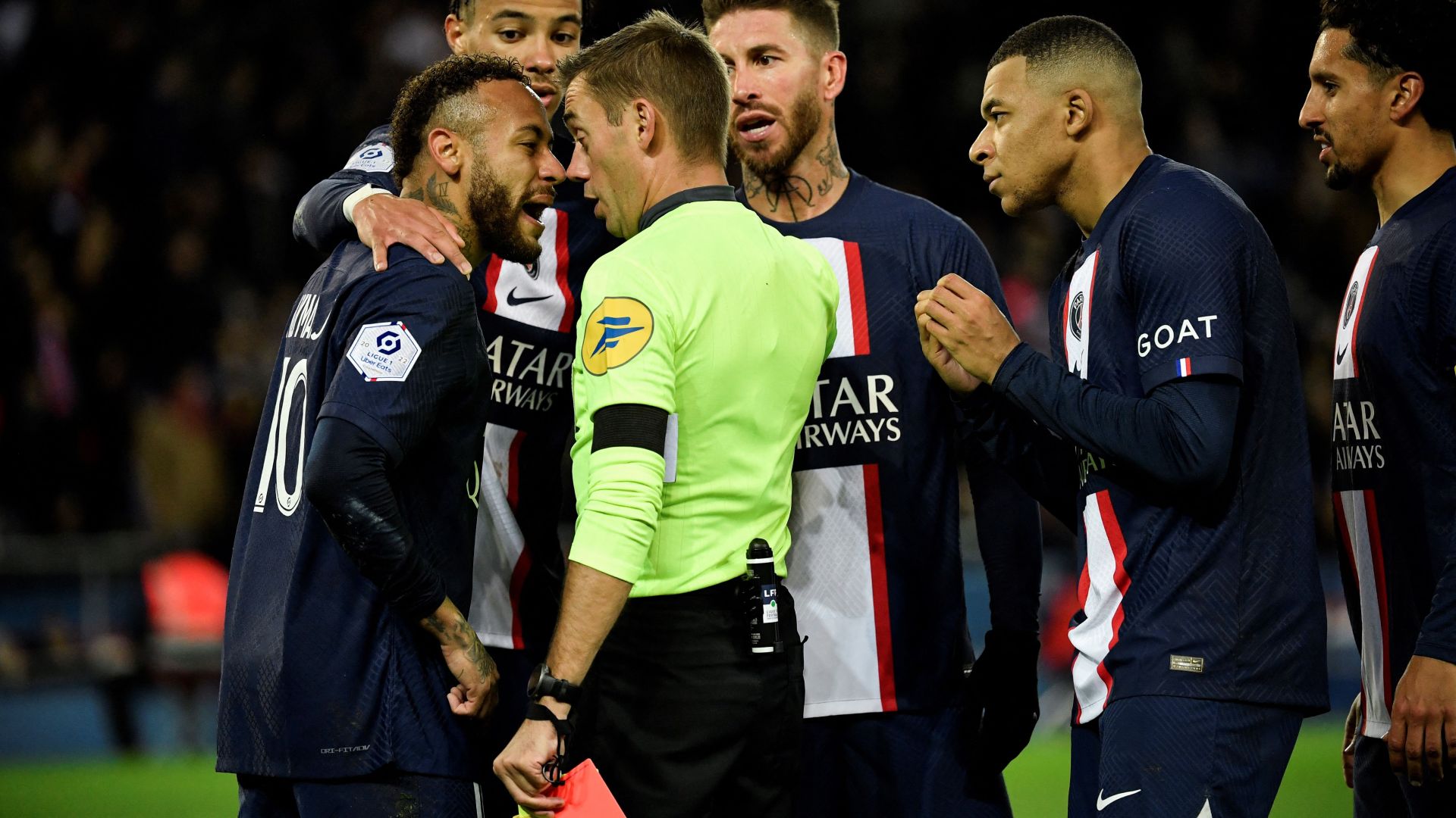 Expulsion Neymar PSG Strasbourg Turpin