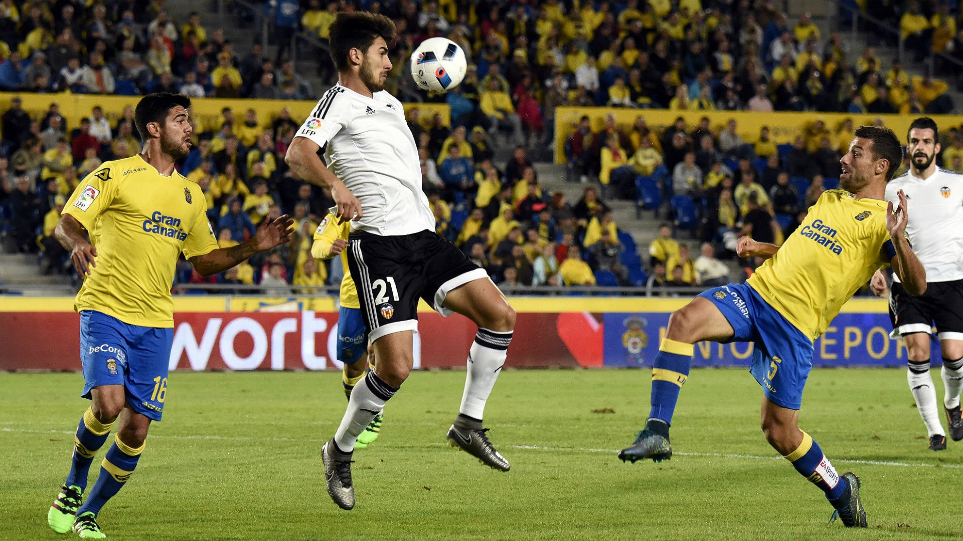 Andre Gomes Aythami David Garcia Las Palmas Valencia Copa del Rey 28012016