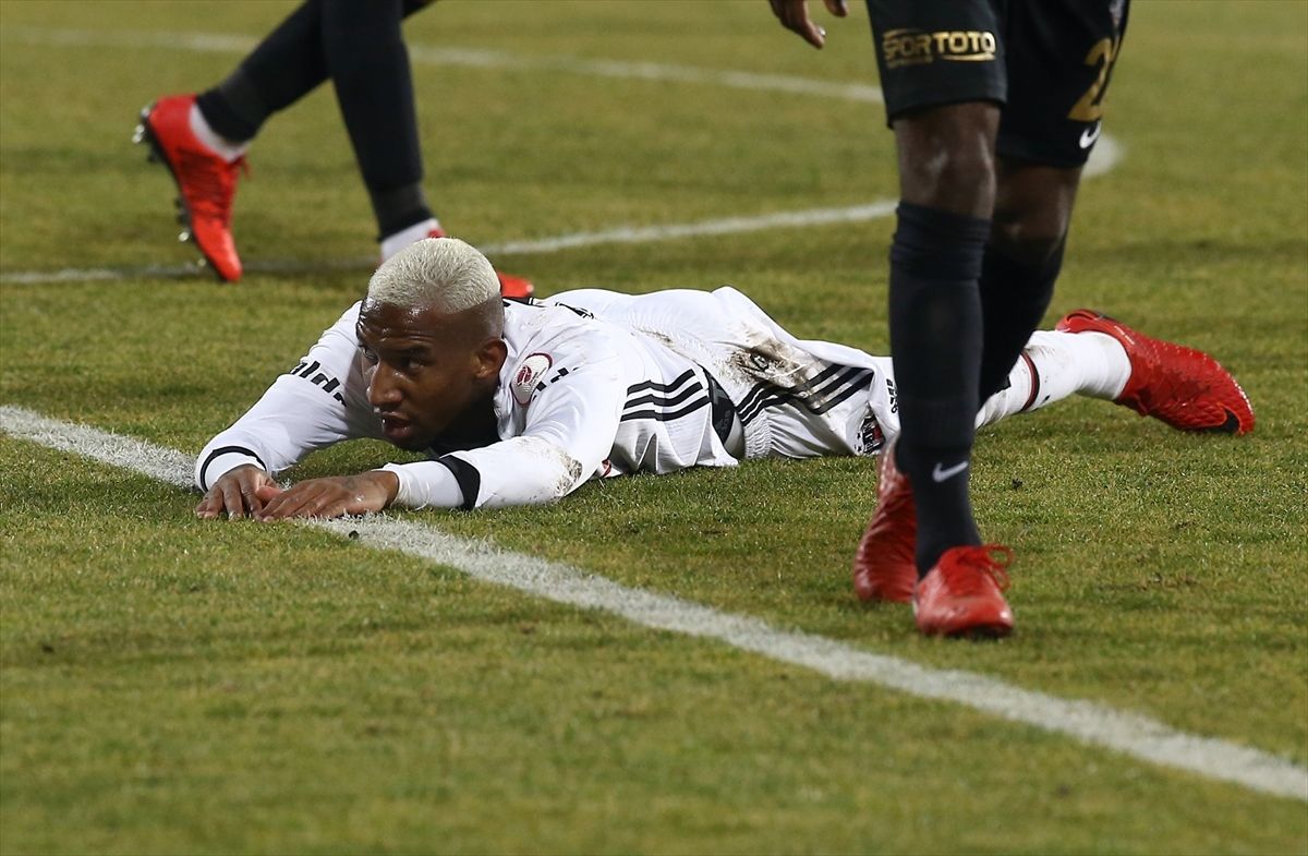Anderson Talisca Osmanlispor Besiktas 01/17/18
