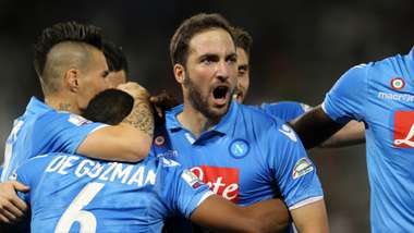 Gonzalo Higuaín Napoli Juventus Supercopa Italia 22122014