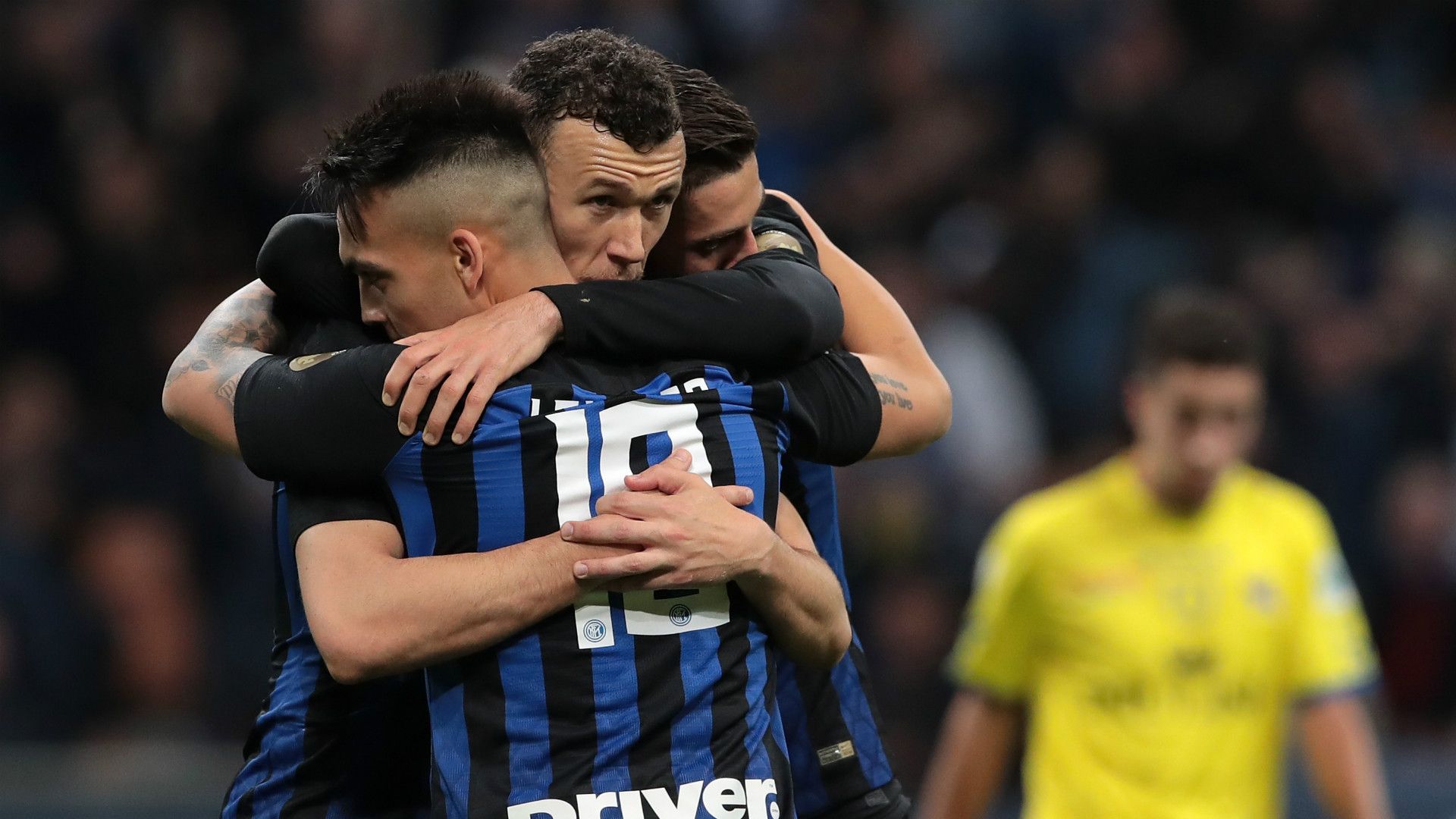 Inter celebrating Ivan Perisic Lautaro Martinez