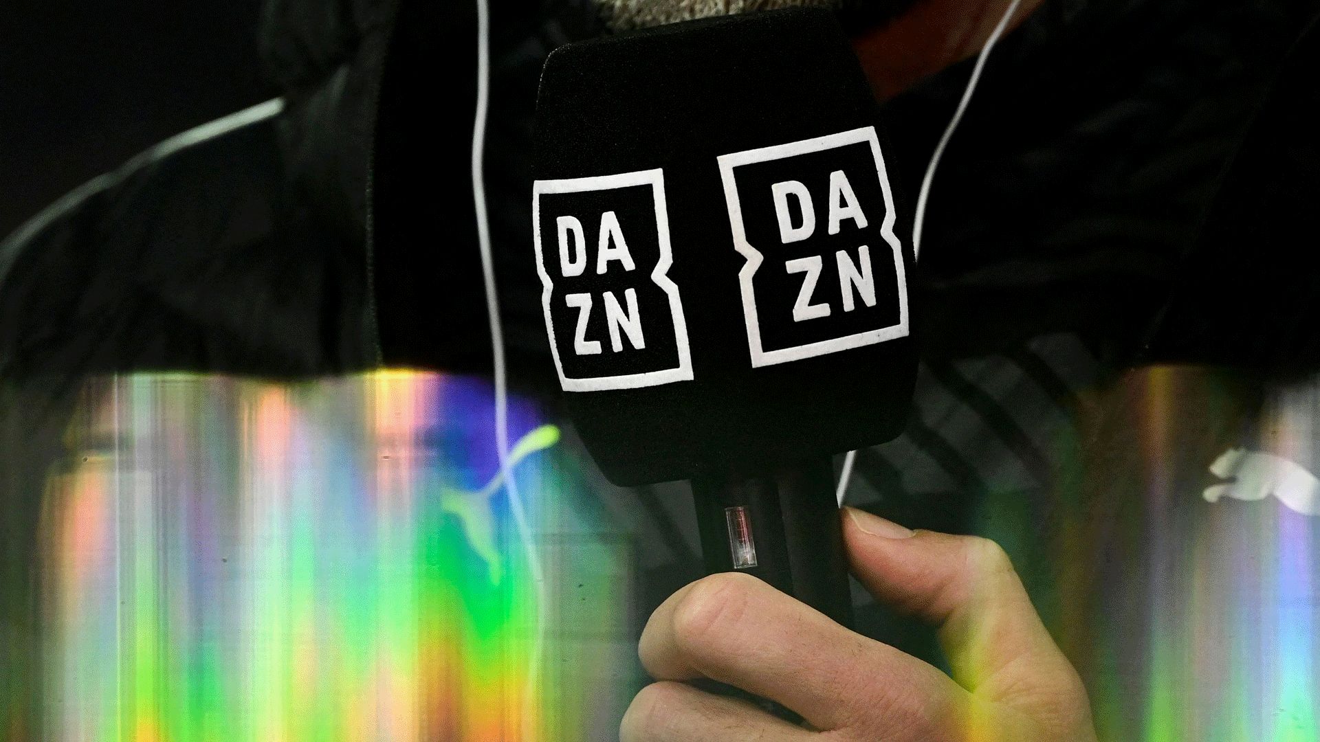 DAZN MIKRO LOGO