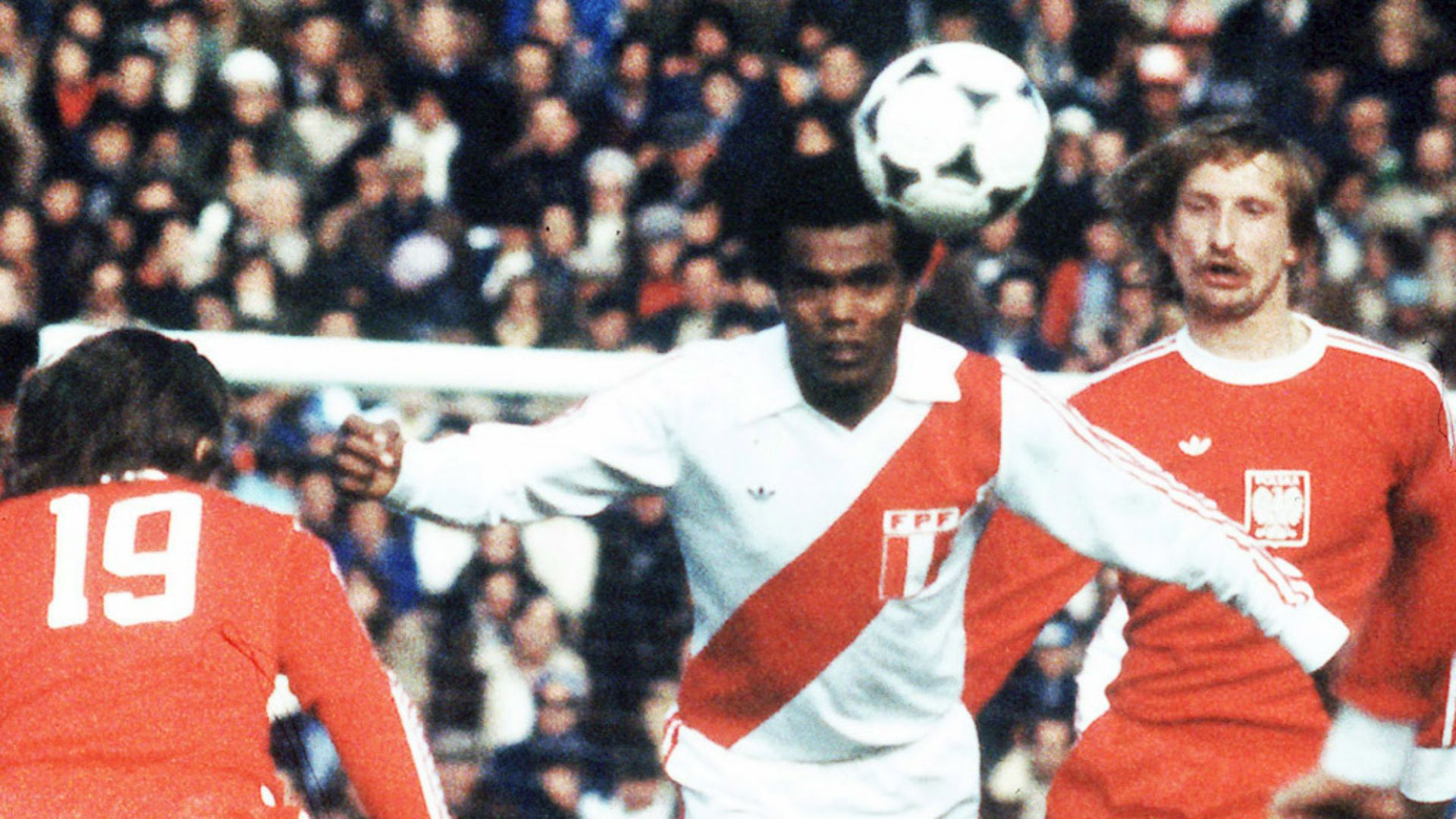 Teofilo Cubillas Peru