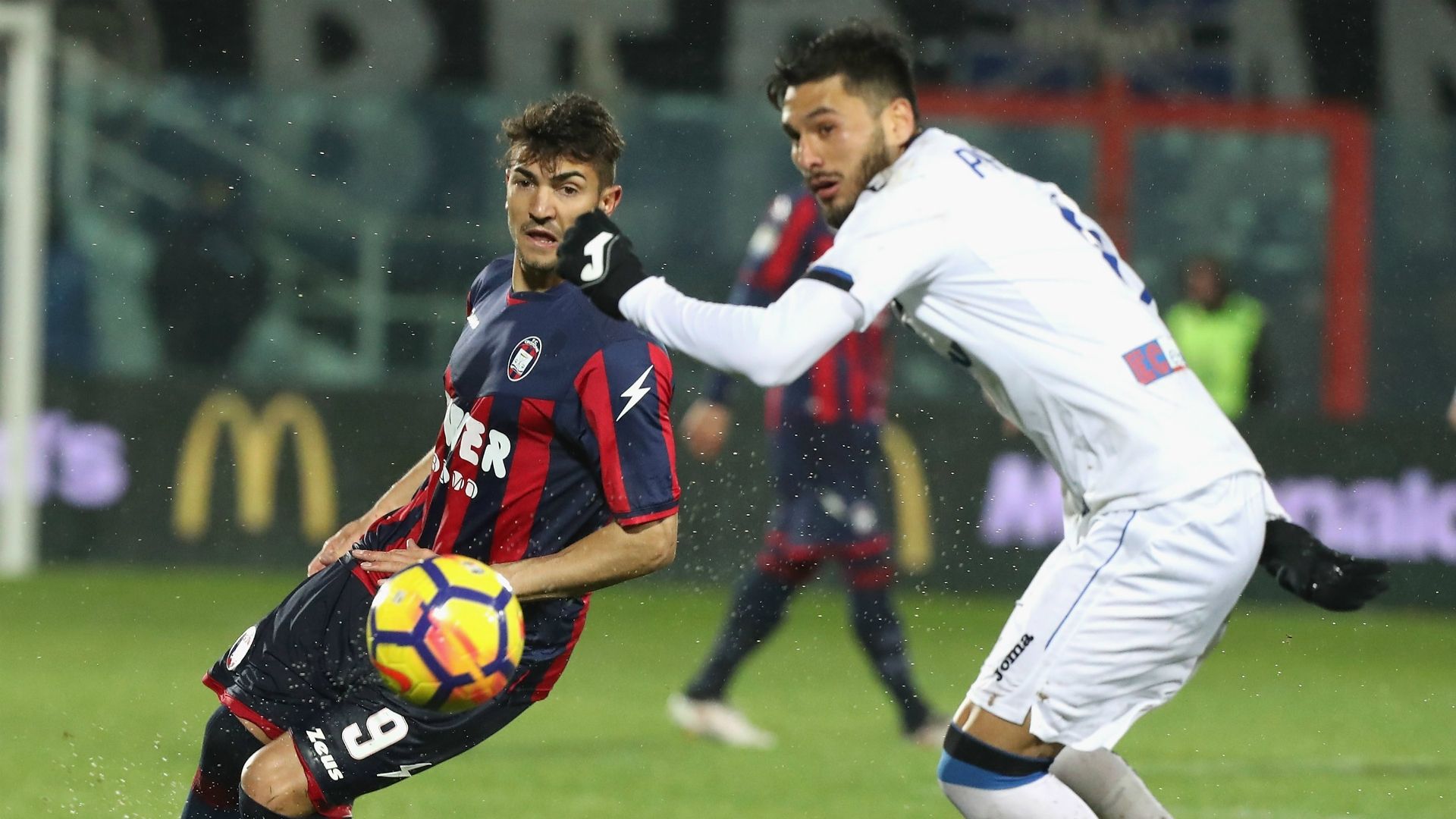 Andrea Nalini Josè Palomino Crotone Atalanta Serie A