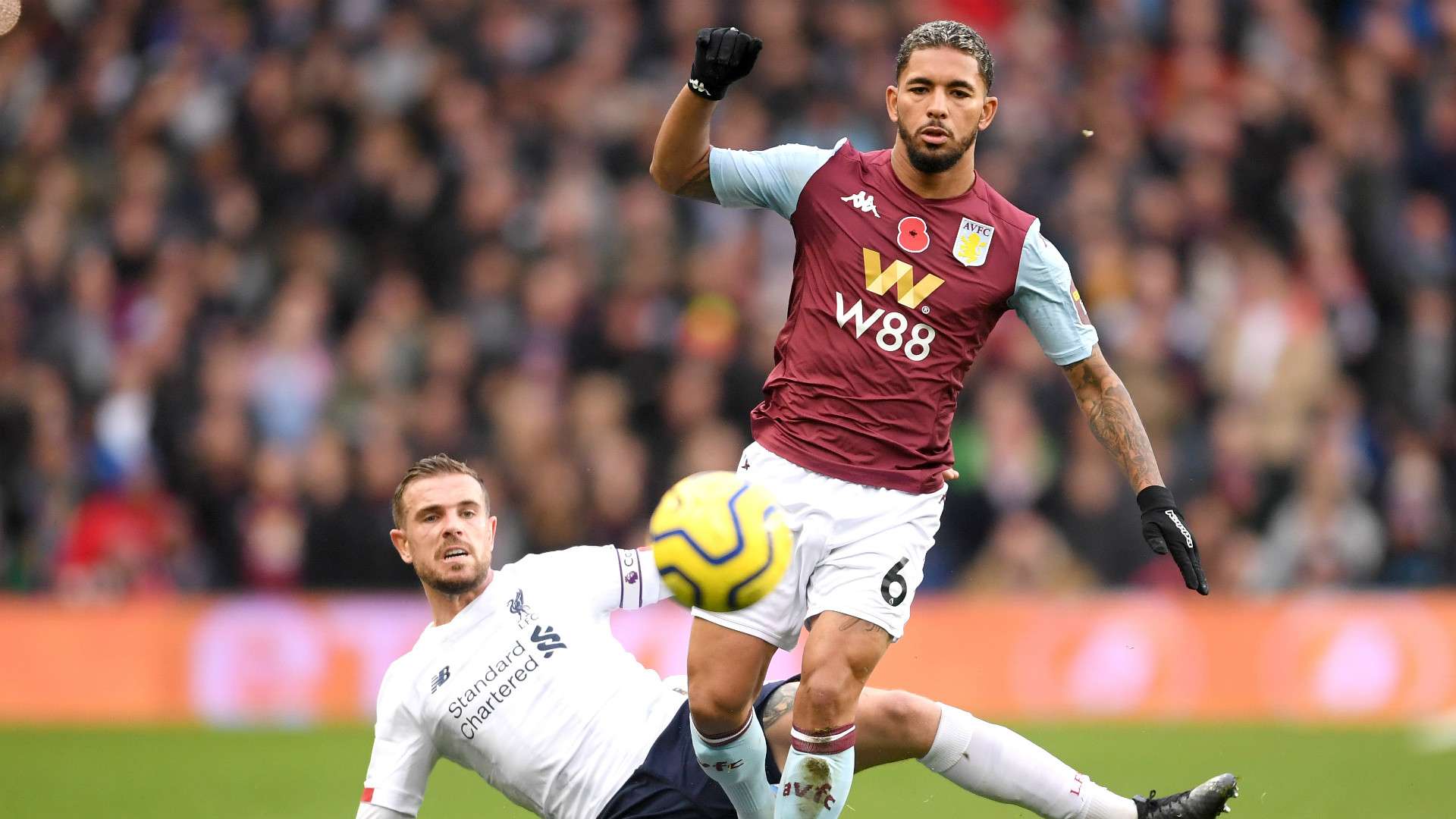 JORDAN HENDERSON LIVERPOOL DOUGLAS LUIZ ASTON VILLA PREMIER LEAGUE 02112019