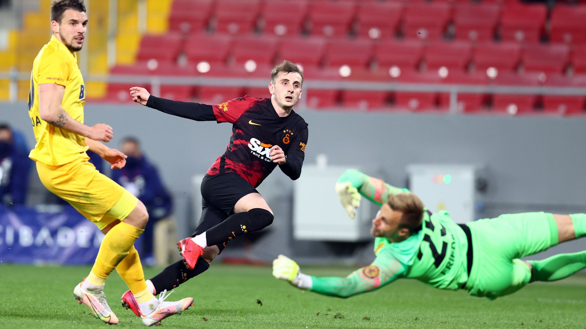 kerem akturkoglu galatasaray