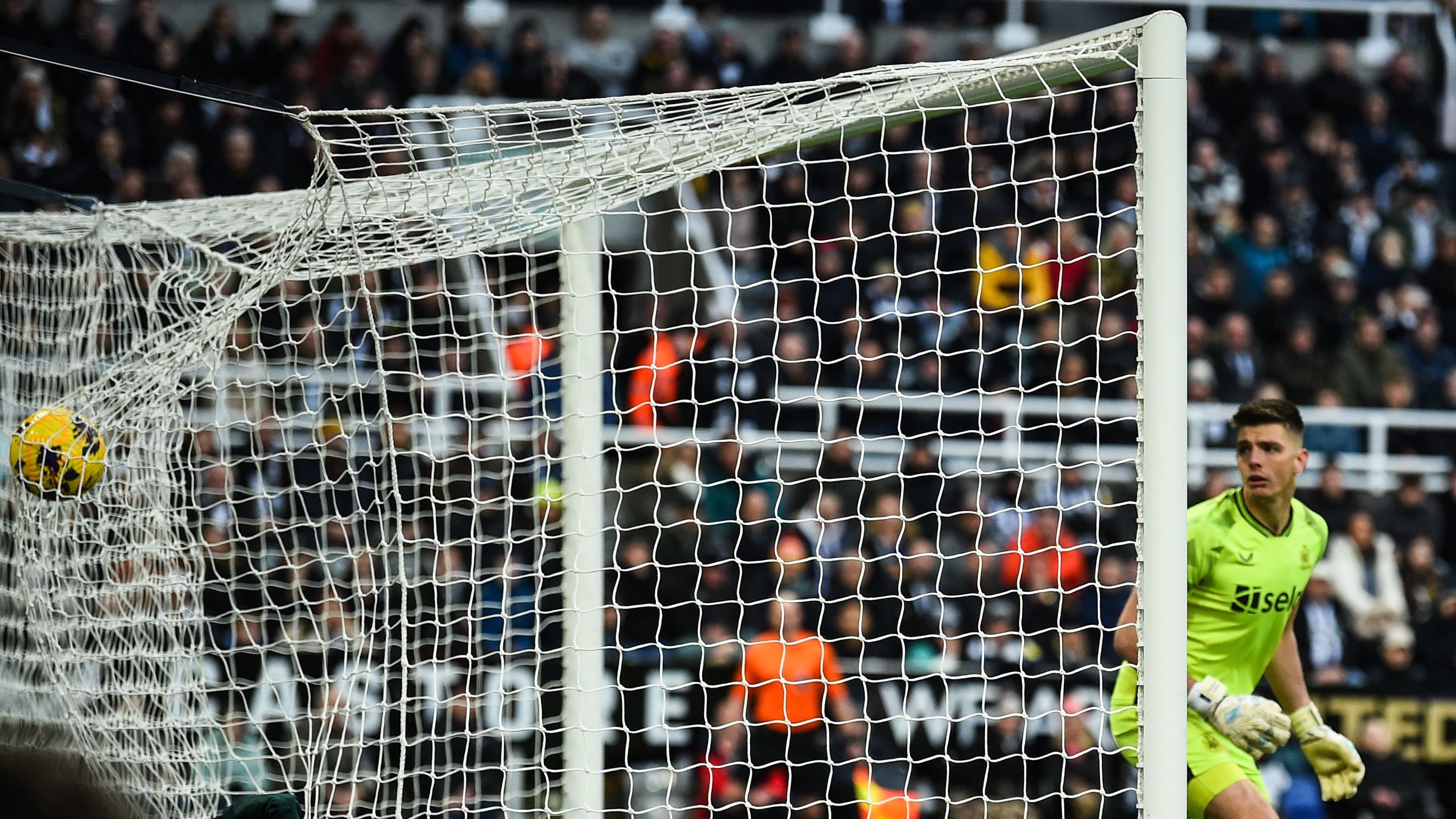 Raheem Sterling Chelsea 2023-24