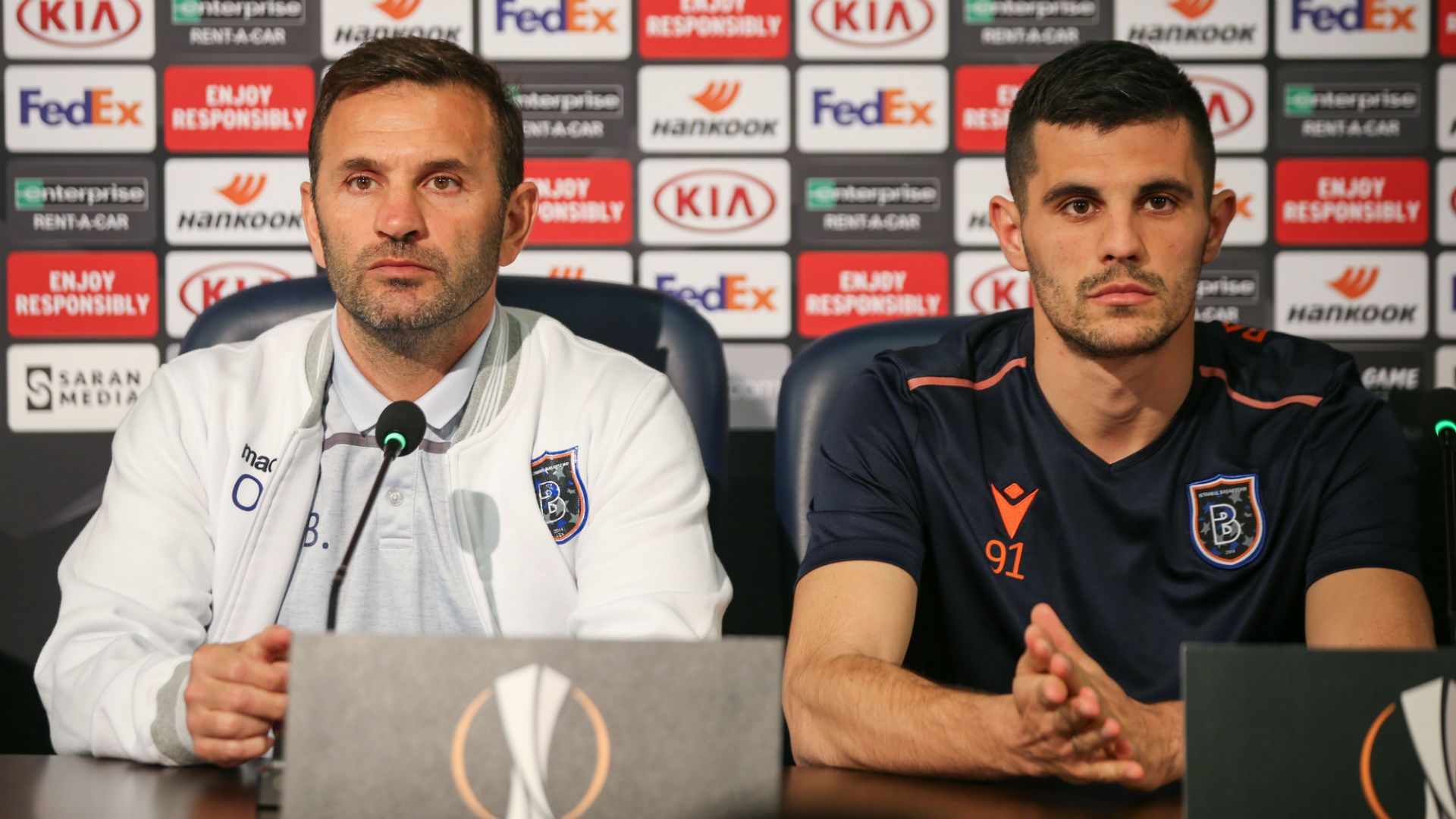 Okan Buruk Danijel Aleksic Basaksehir 03112020