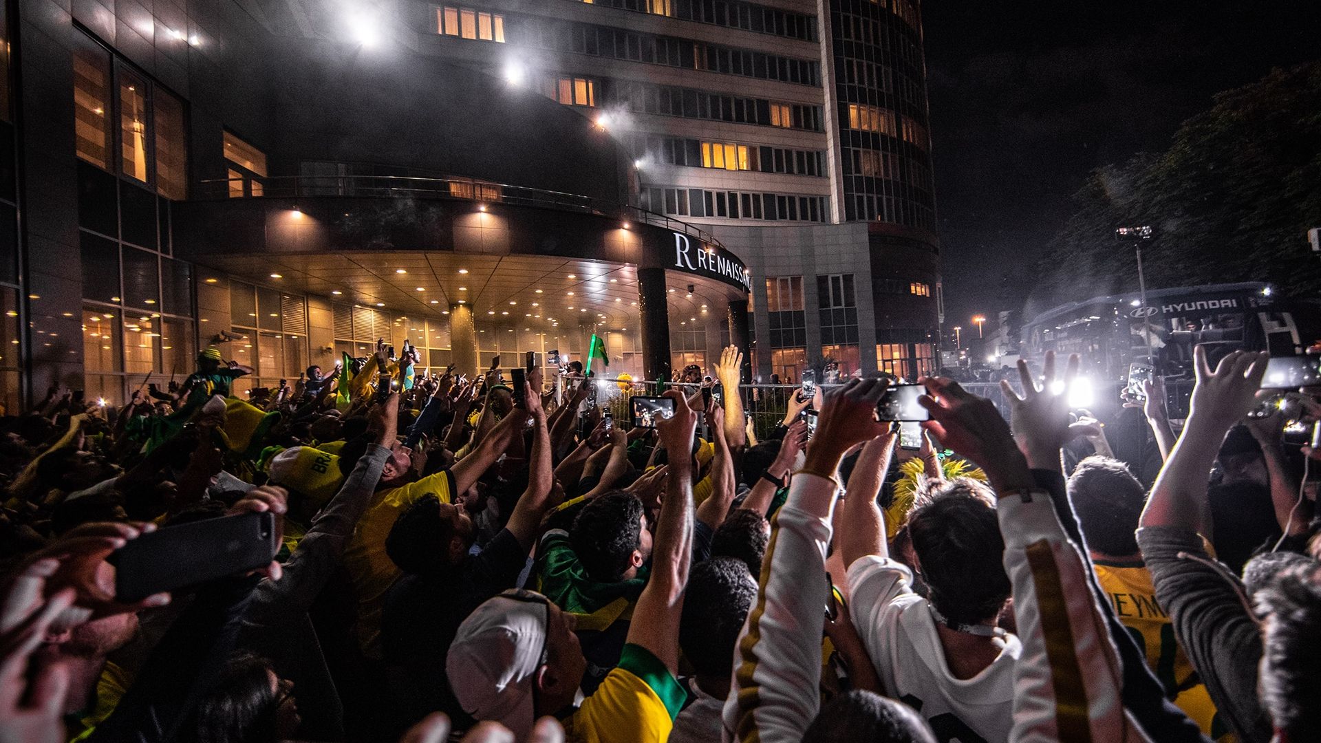 Torcida Selecao Brasileira chegada Moscou 25062018