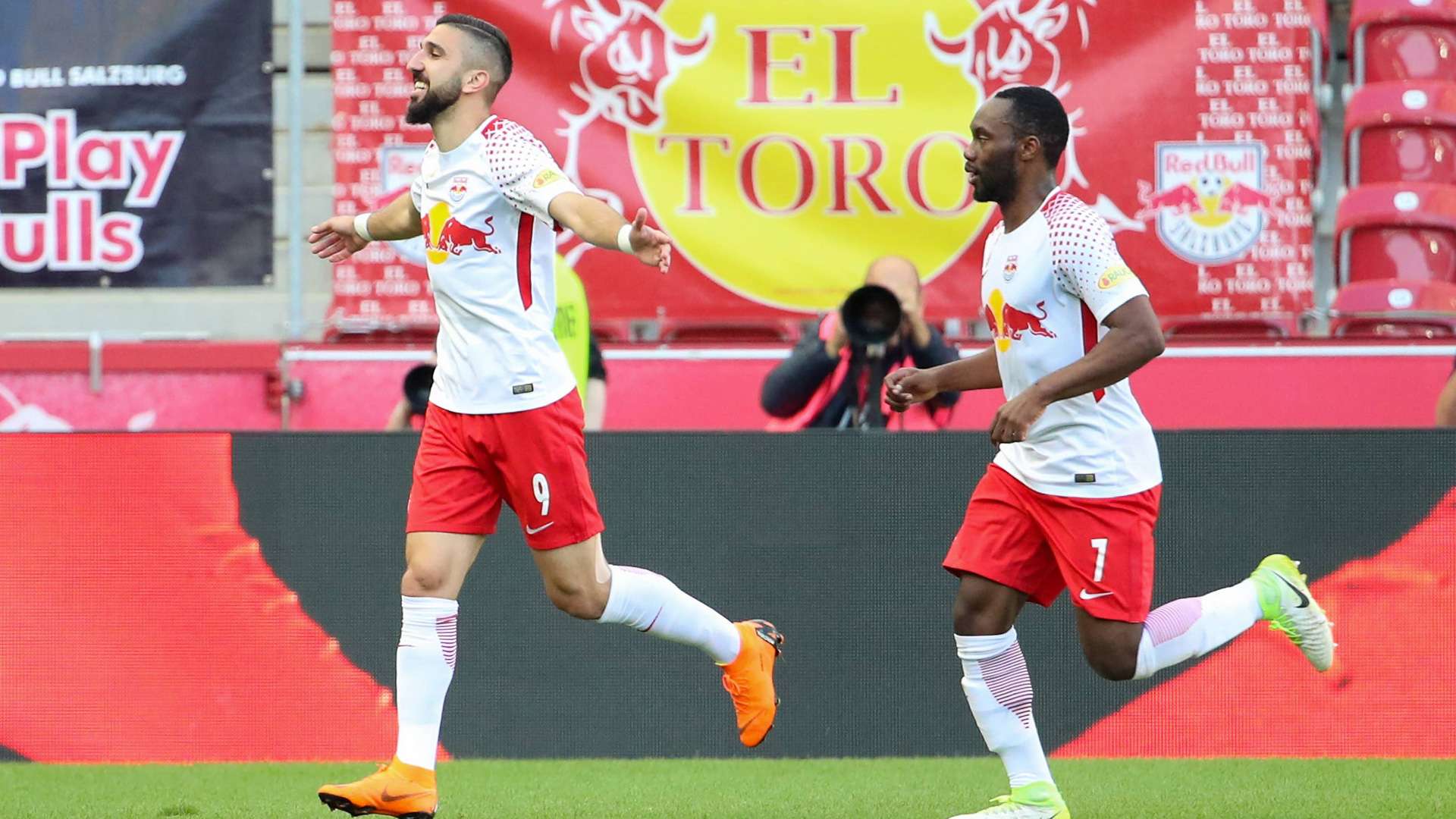 ONLY GERMANY Red Bull Salzuburg Bundesliga 06052018