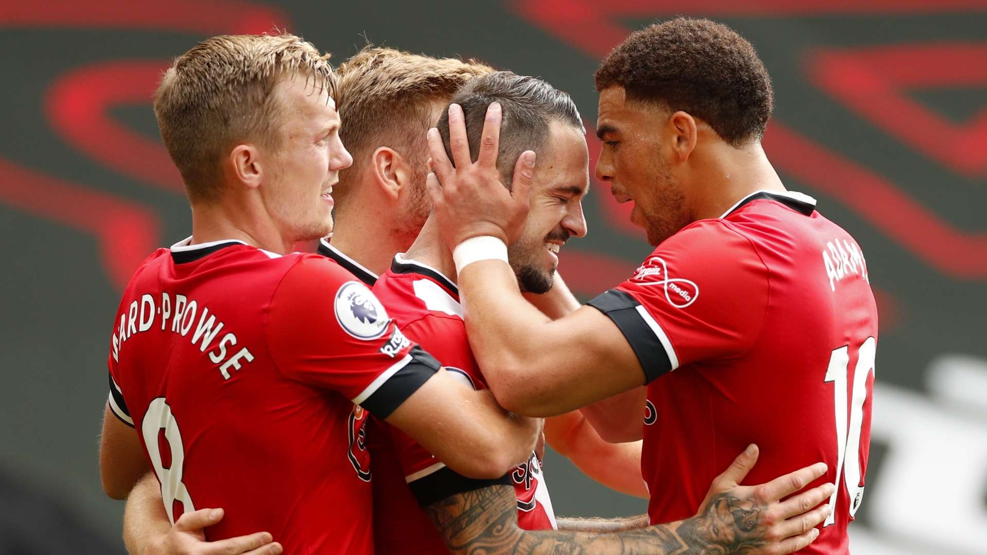 Southampton celebrate Danny Ings goal vs Tottenham, Premier League 2020-21