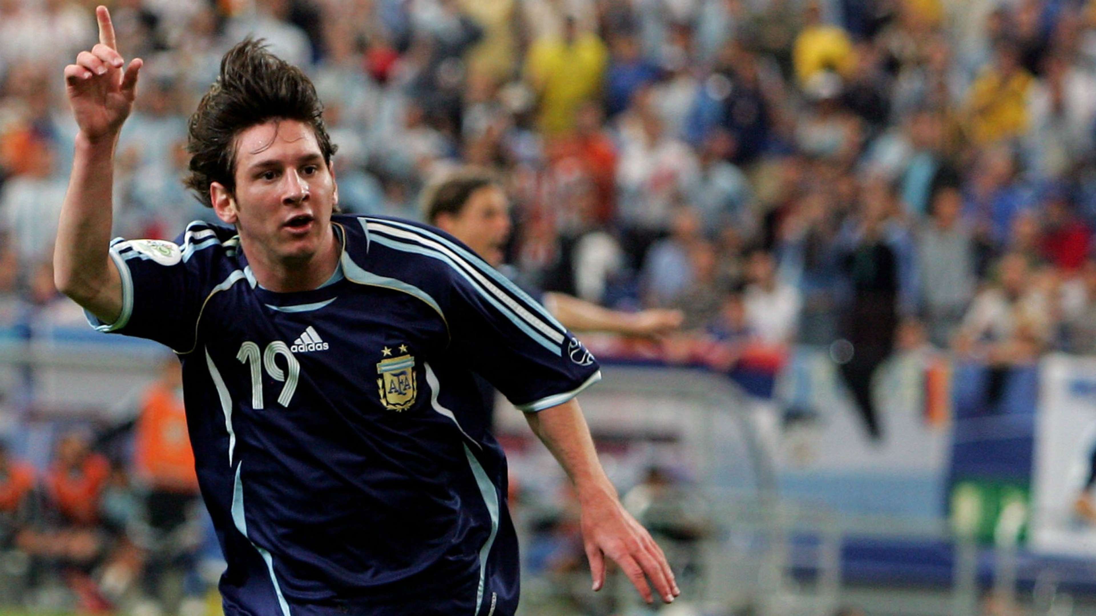 Lionel Messi Argentina Serbia FIFA World Cup 2006