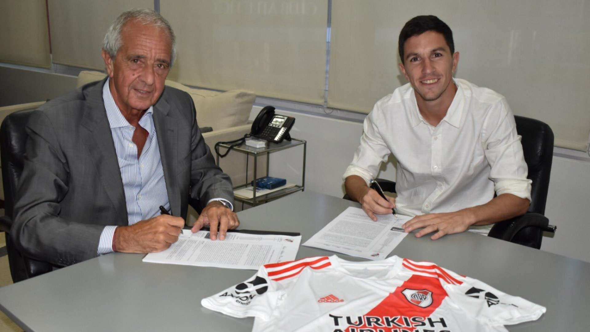 D'Onofrio Nacho Fernandez River Contrato 2023