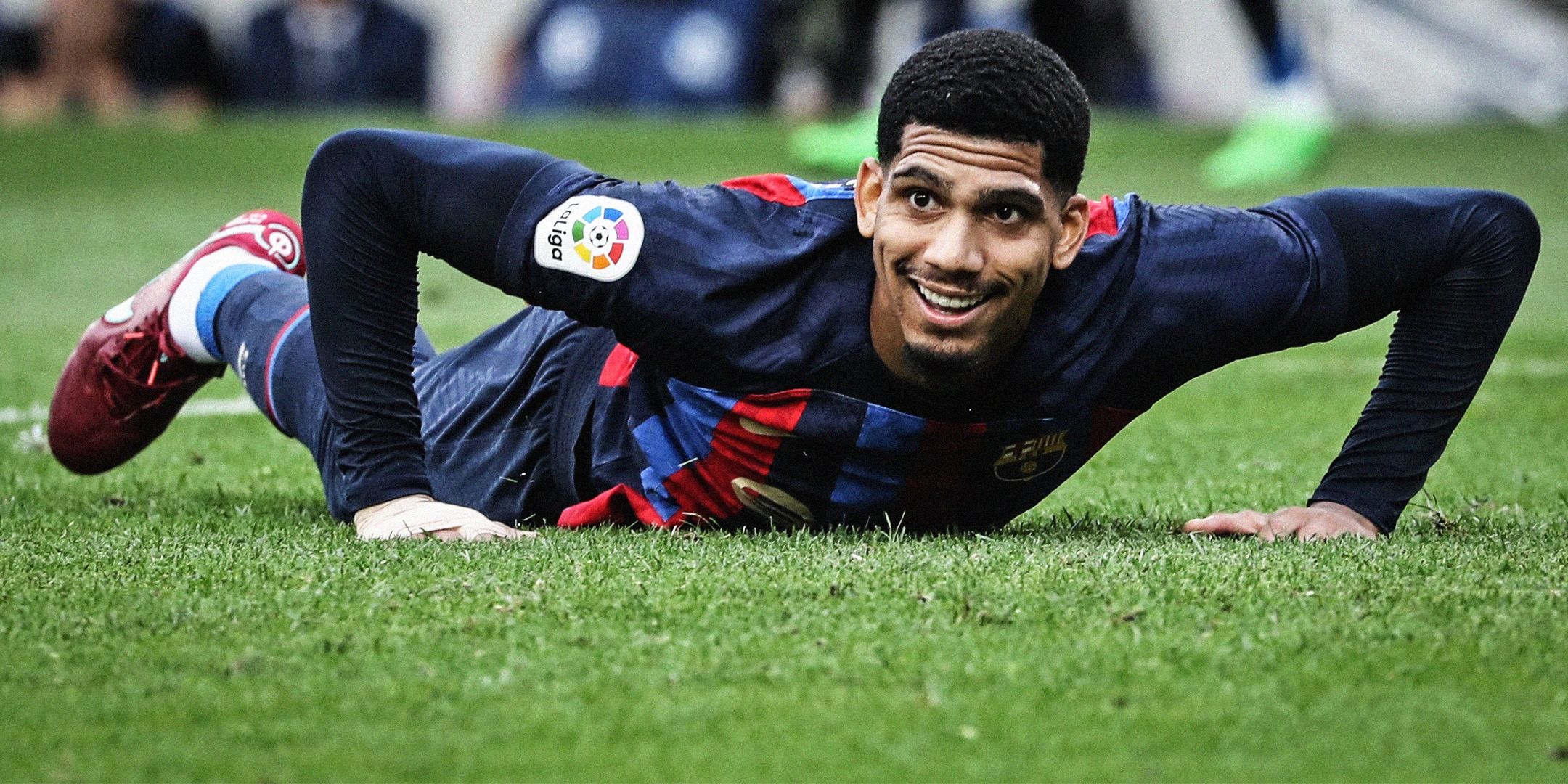 Ronald Araujo Barcelona HIC 2:1