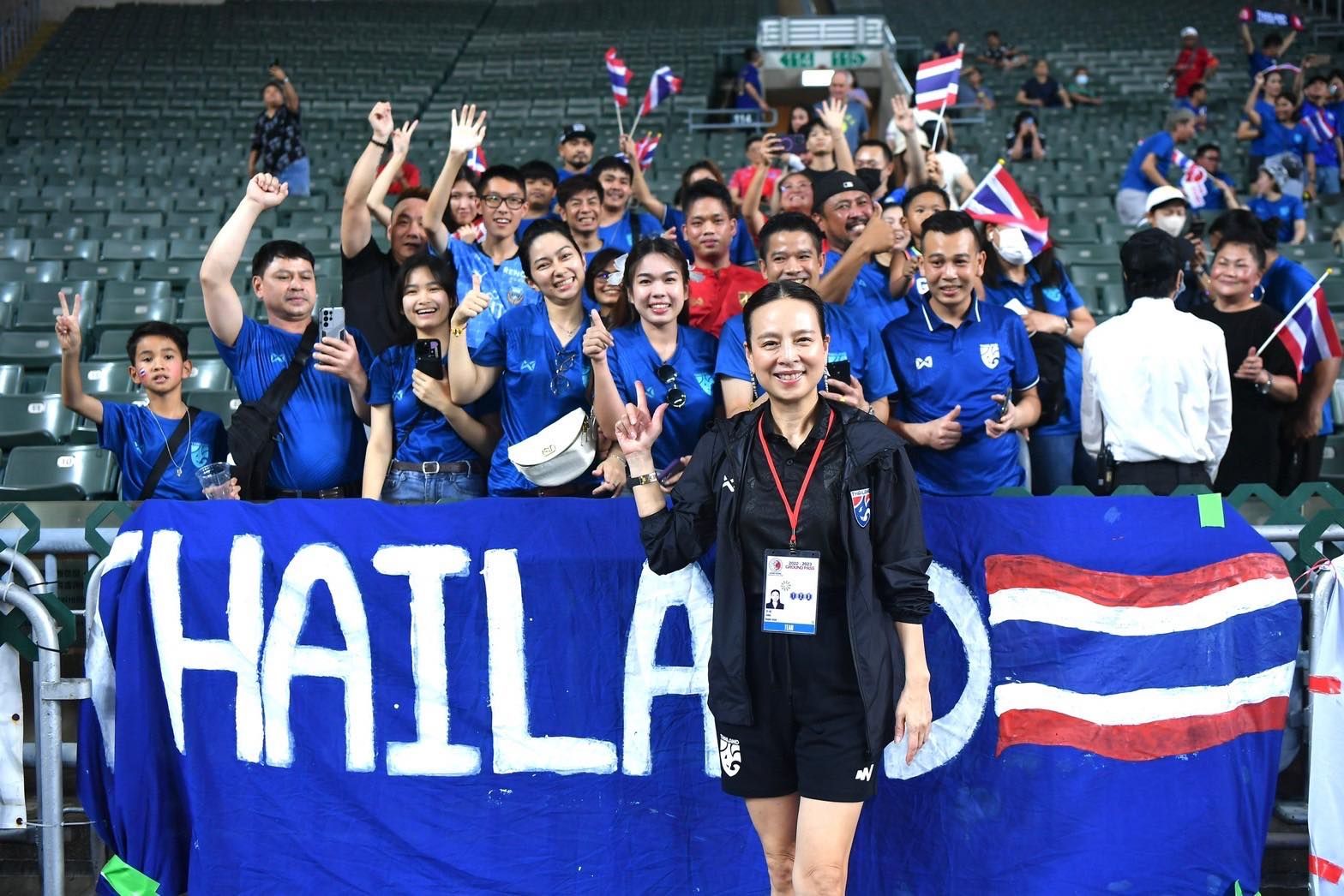 นวลพรรณ ล่ำซำ