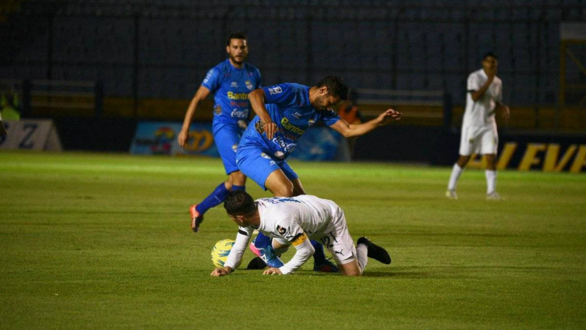 Comunicaciones Cobán