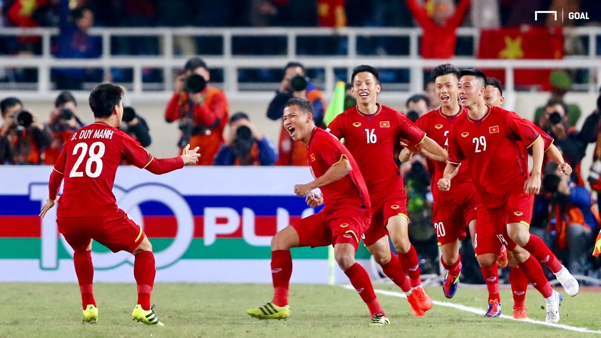 Anh Duc Vietnam Malaysia AFF Cup 2018 Final