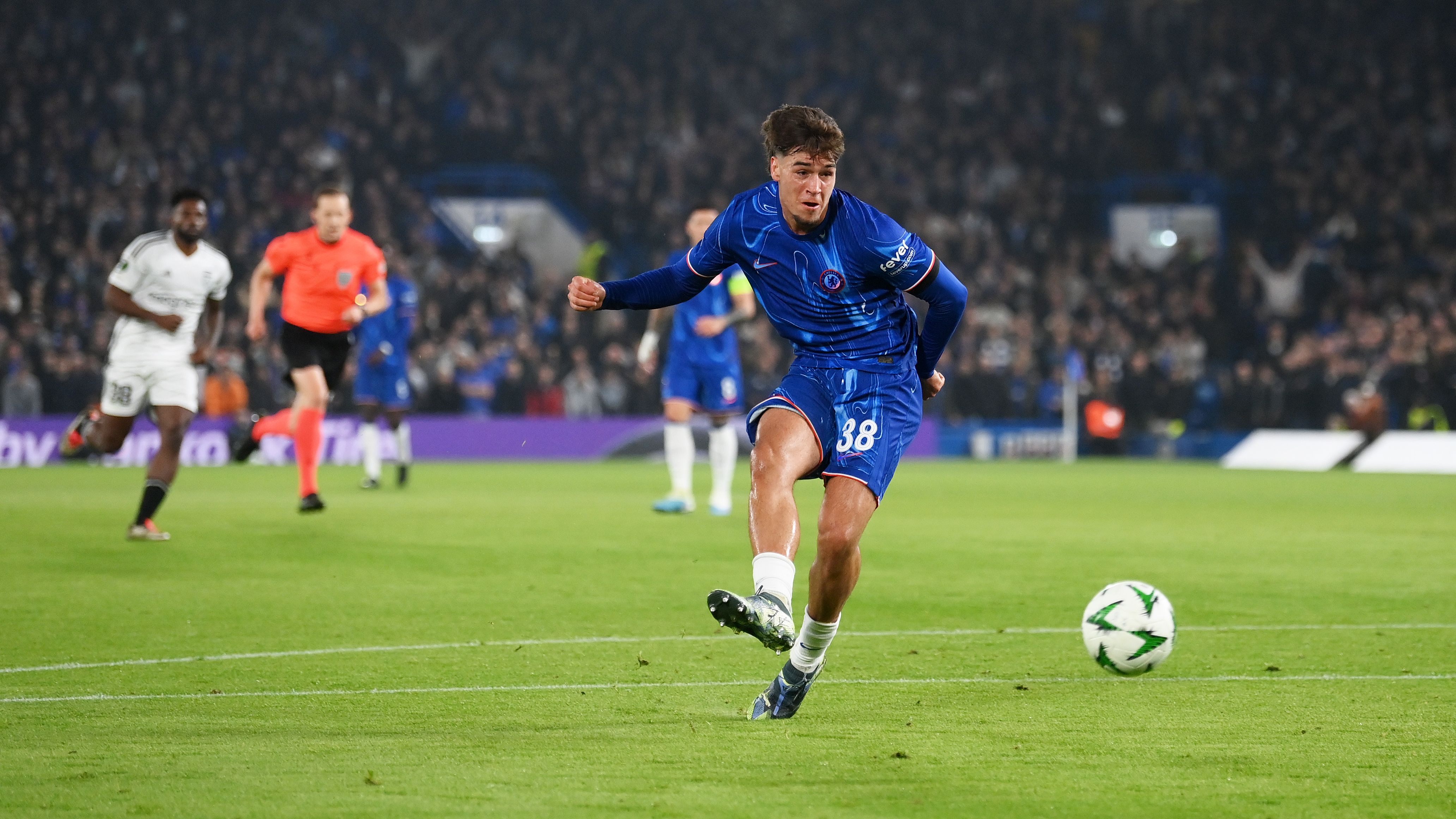 Marc Guiu Chelsea Noah Conference League