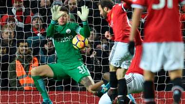 Ederson save Manchester United Manchester City Premier League 10122017