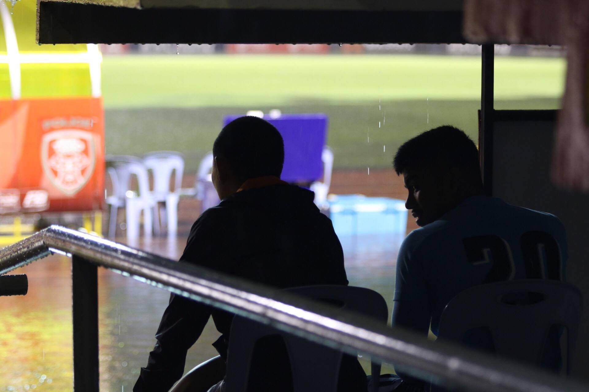 เทโร - เชียงราย น้ำท่วมสนาม