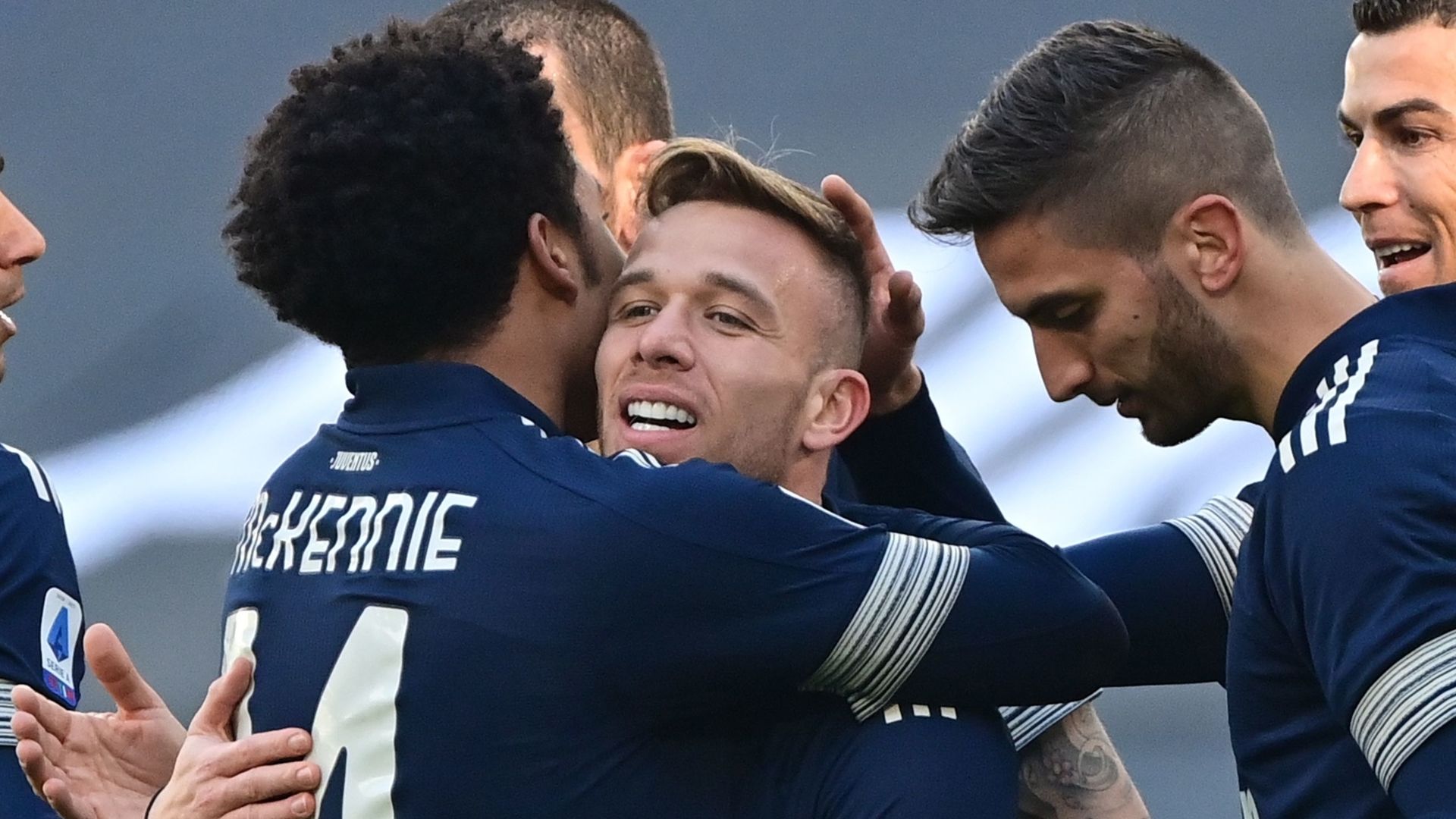 Arthur Juventus Bologna