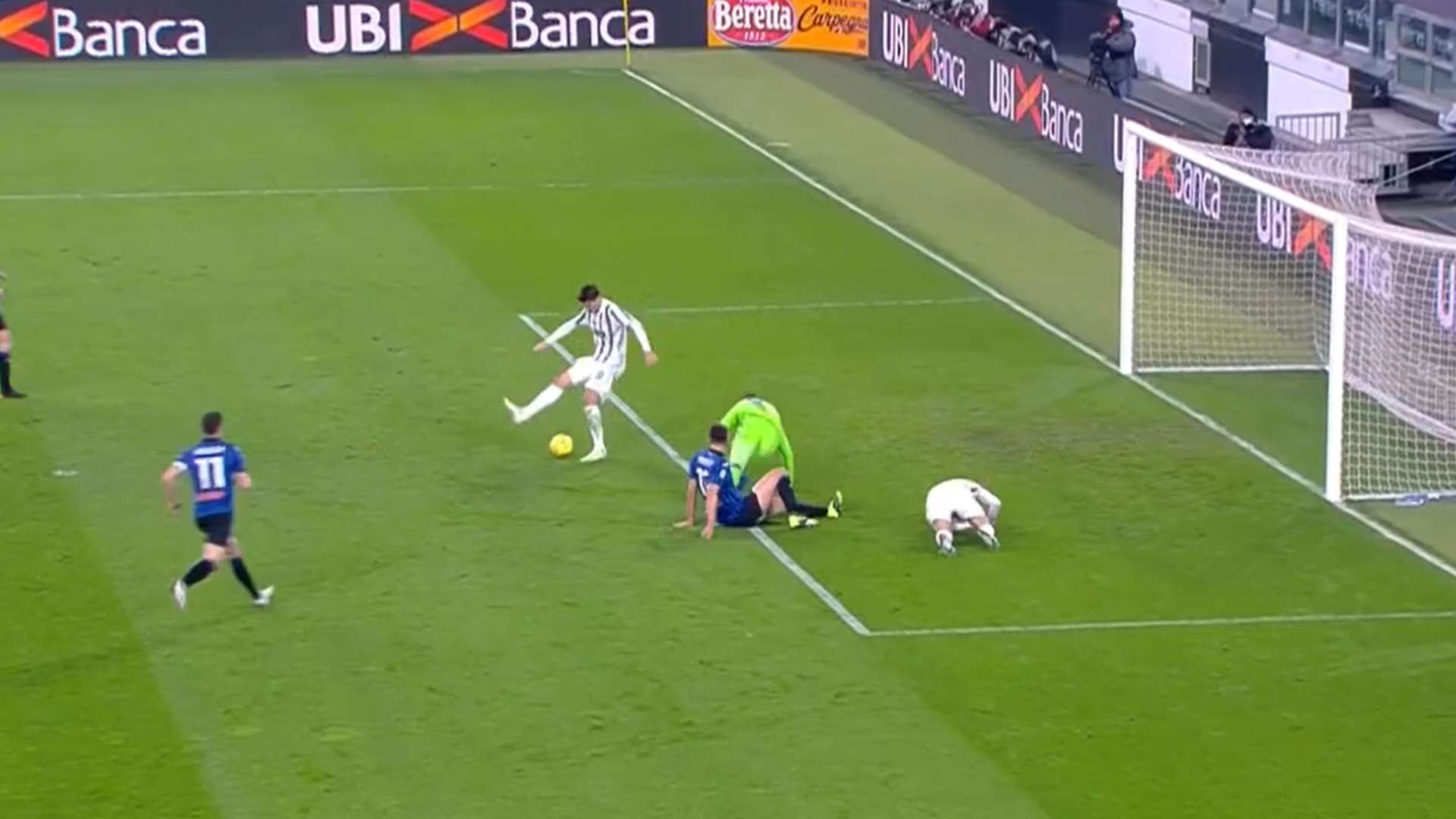 Alvaro Morata Juve GFX