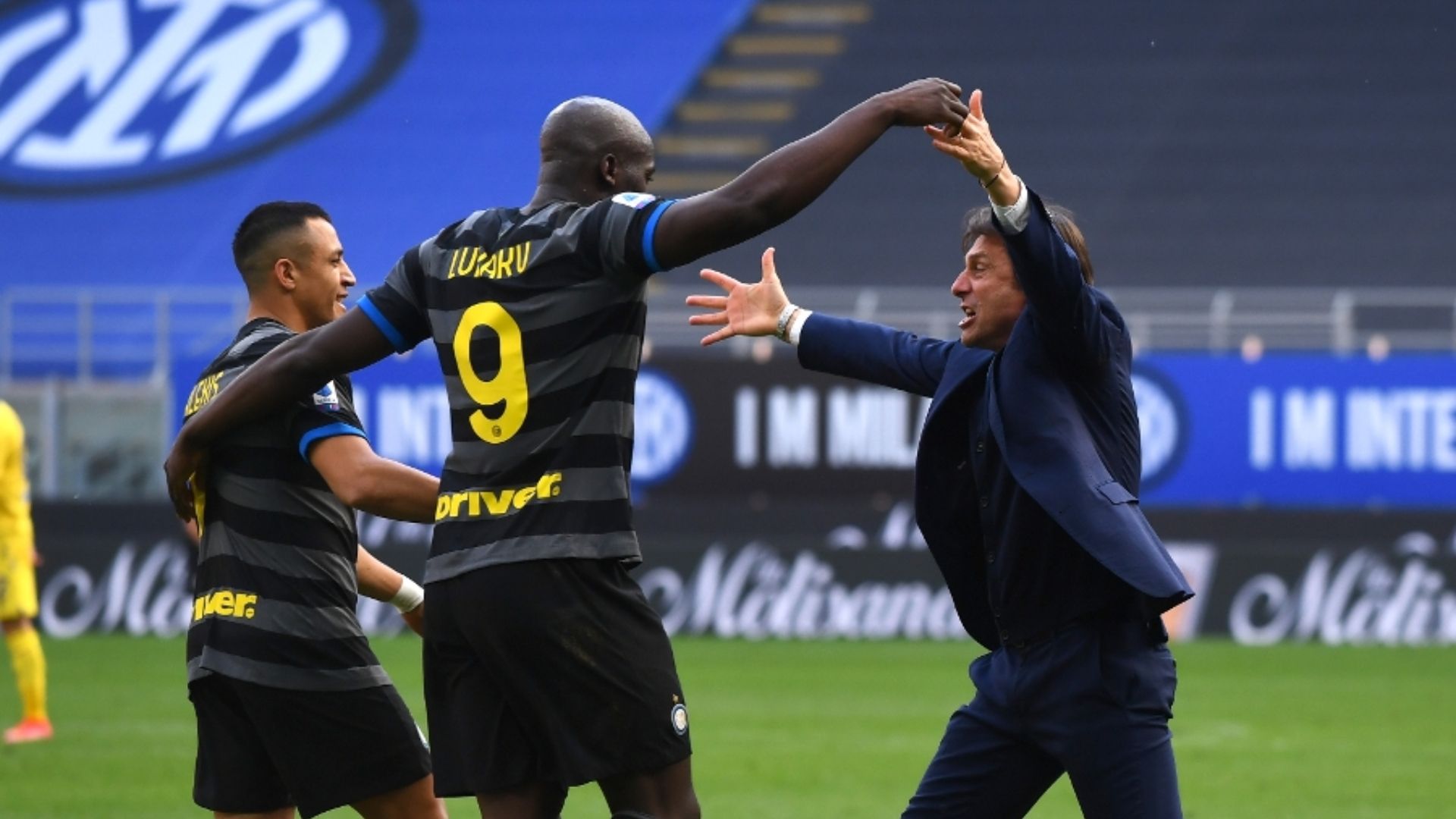 Alexis Sánchez - Romelu Lukaku - Antonio Conte